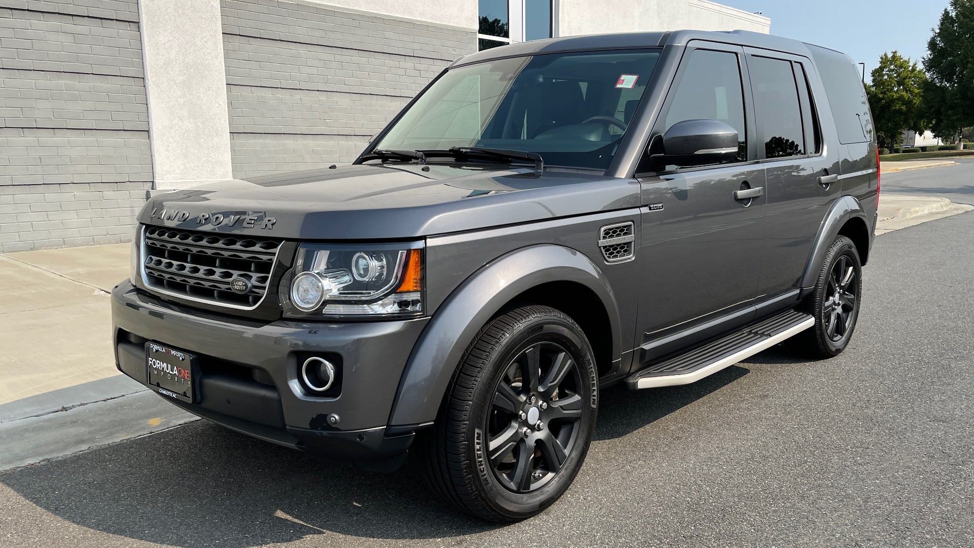Used 2016 Land Rover LR4 HSE for sale Sold at Formula Imports in Charlotte NC 28227 3