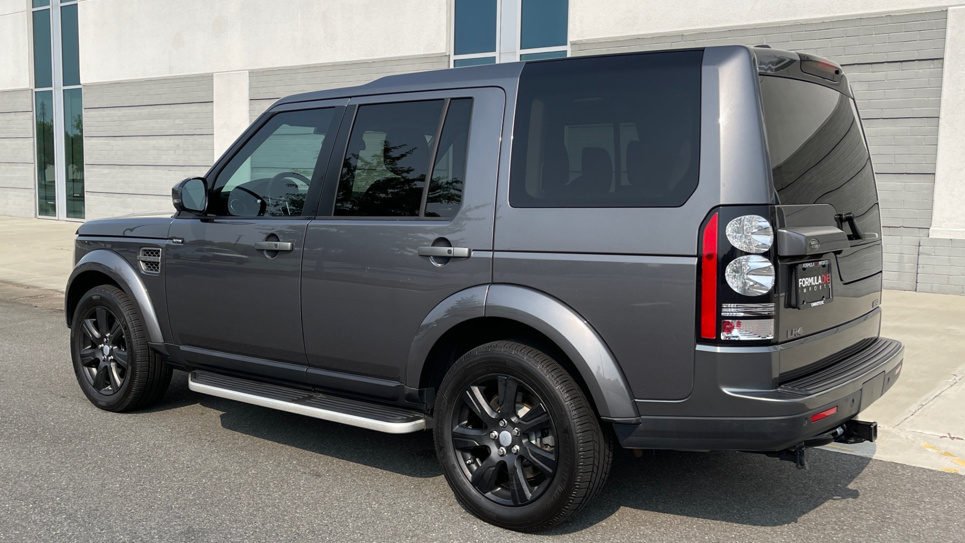 Used 2016 Land Rover LR4 HSE for sale Sold at Formula Imports in Charlotte NC 28227 5