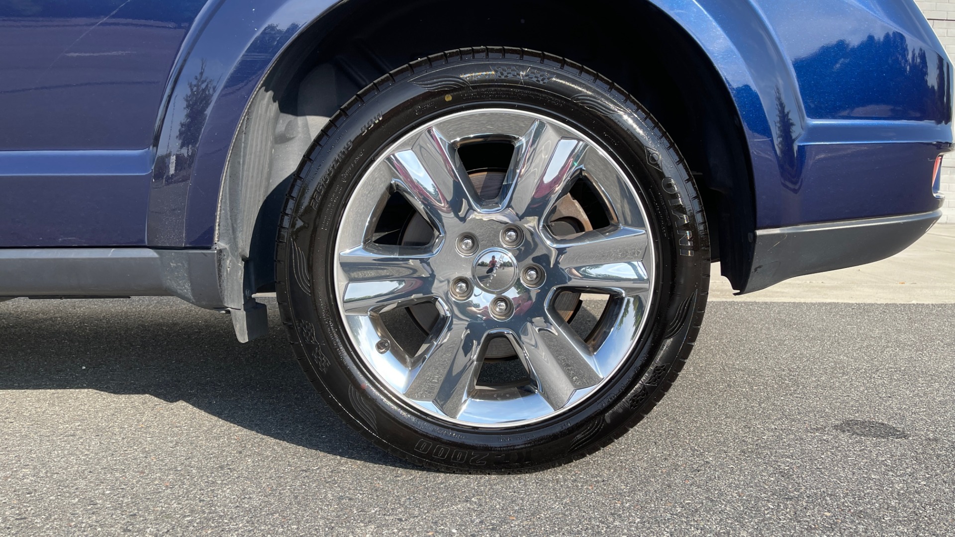 Used 2017 Dodge JOURNEY SXT PREMIUM / 2.4L / 4-SPD AUTO / KEYLESS-GO / 3-ROW / 19IN WHEELS for sale $15,995 at Formula Imports in Charlotte NC 28227 59