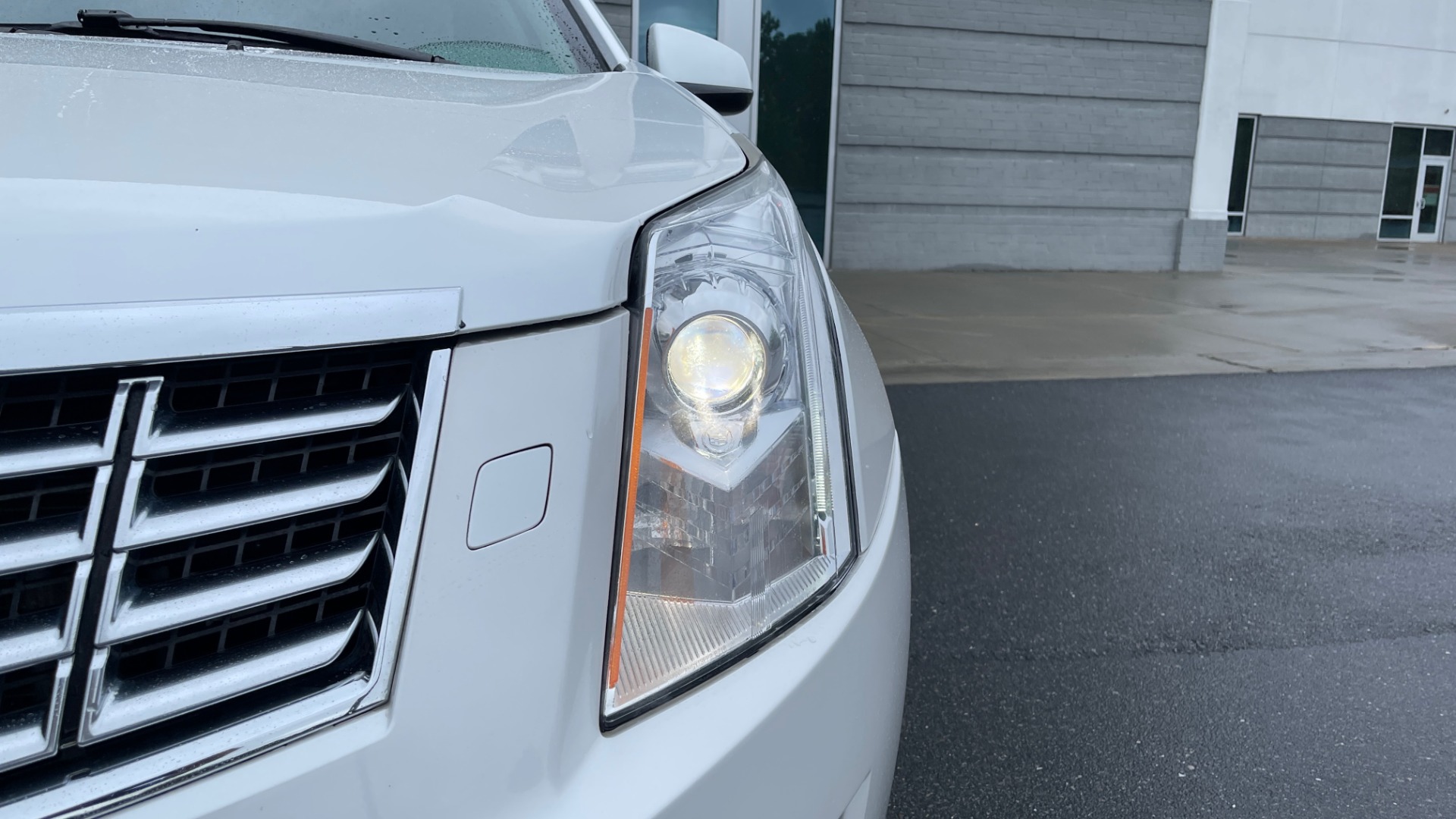 Used 2013 Cadillac SRX PERFORMANCE COLLECTION / DRIVER AWARNESS / FORWARD COLLISION ALERT for sale Sold at Formula Imports in Charlotte NC 28227 10