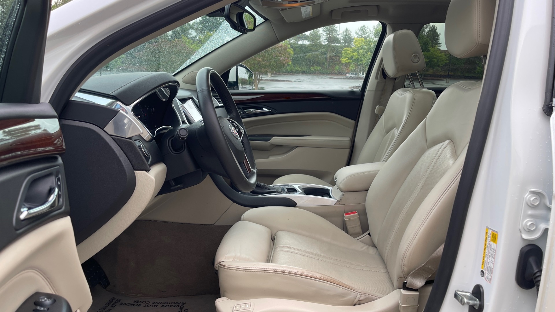 Used 2013 Cadillac SRX PERFORMANCE COLLECTION / DRIVER AWARNESS / FORWARD COLLISION ALERT for sale Sold at Formula Imports in Charlotte NC 28227 27