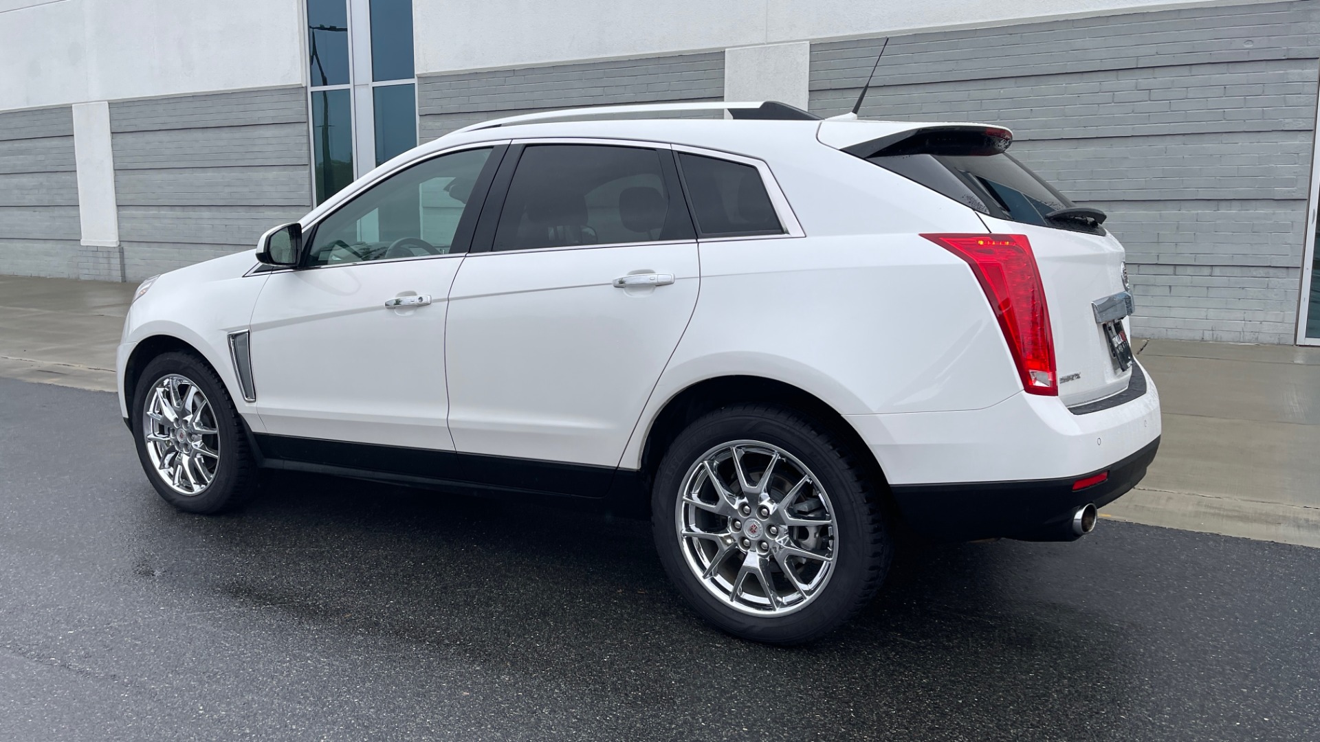 Used 2013 Cadillac SRX PERFORMANCE COLLECTION / DRIVER AWARNESS / FORWARD COLLISION ALERT for sale Sold at Formula Imports in Charlotte NC 28227 5