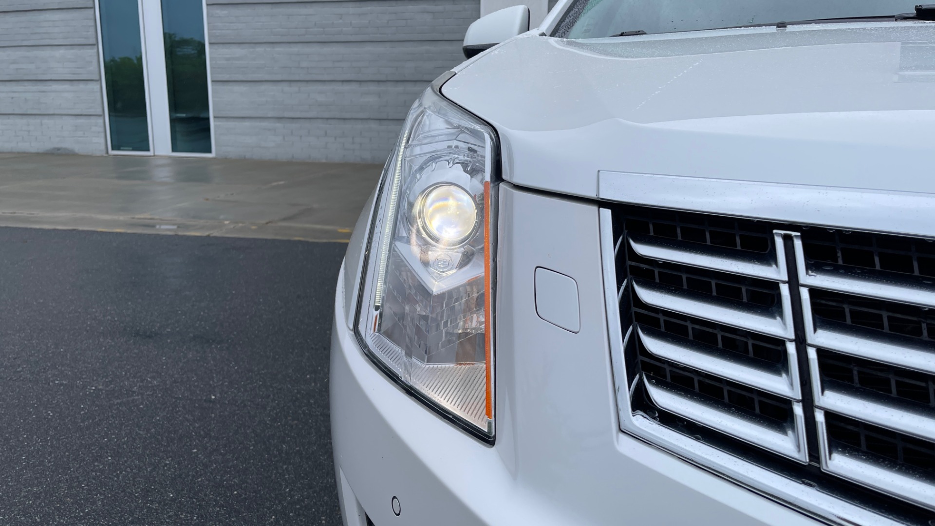 Used 2013 Cadillac SRX PERFORMANCE COLLECTION / DRIVER AWARNESS / FORWARD COLLISION ALERT for sale Sold at Formula Imports in Charlotte NC 28227 9