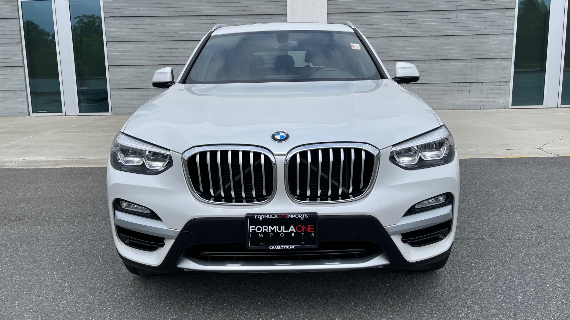 Used 2018 BMW X3 XDRIVE30I / NAV / PANO-ROOF / HTD STS / PARK DIST CNTRL / REARVIEW for sale Sold at Formula Imports in Charlotte NC 28227 11