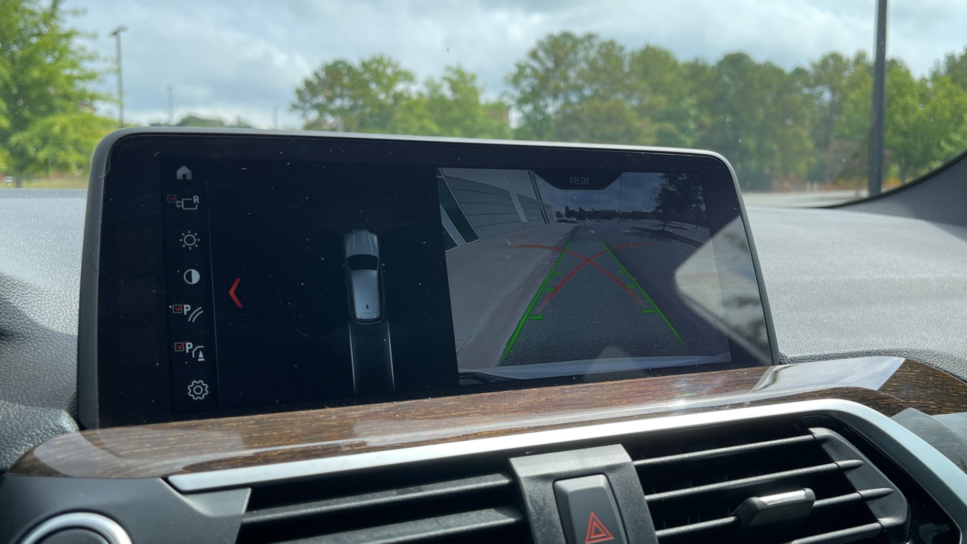 Used 2018 BMW X3 xDrive30i PANORAMIC MOONROOF / CARPLAY / 19IN WHEELS for sale Sold at Formula Imports in Charlotte NC 28227 41