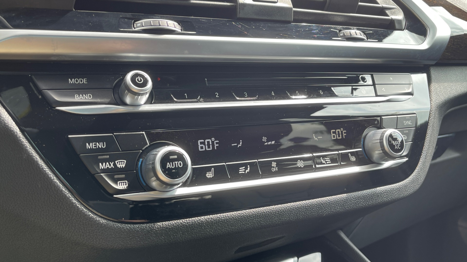 Used 2018 BMW X3 xDrive30i PANORAMIC MOONROOF / CARPLAY / 19IN WHEELS for sale Sold at Formula Imports in Charlotte NC 28227 44