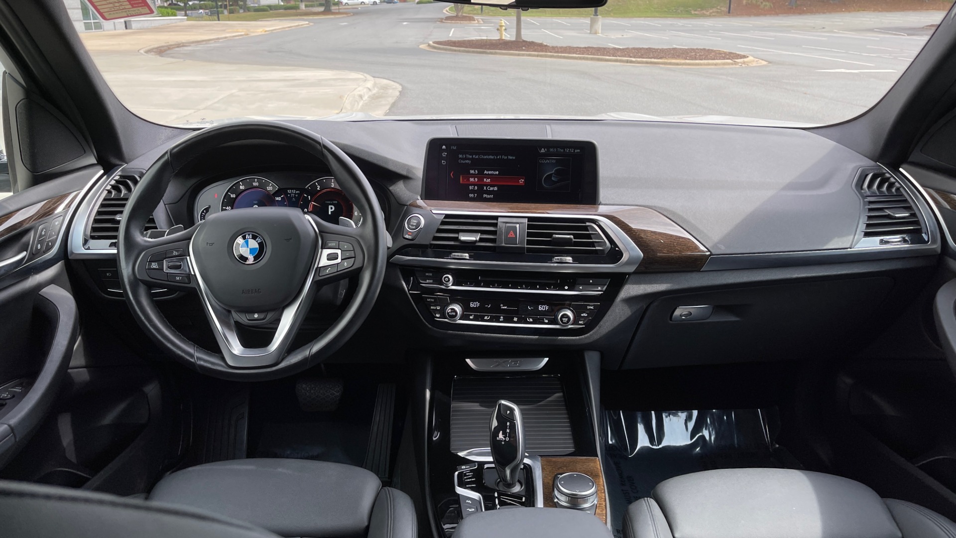 Used 2018 BMW X3 xDrive30i PANORAMIC MOONROOF / CARPLAY / 19IN WHEELS for sale Sold at Formula Imports in Charlotte NC 28227 53