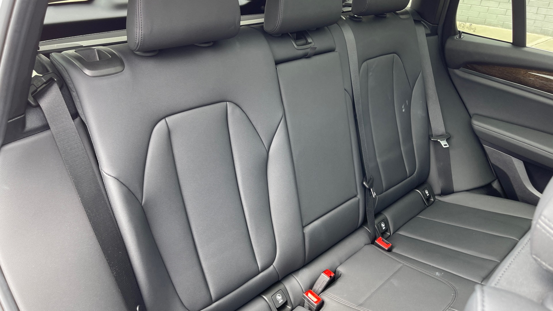 Used 2018 BMW X3 xDrive30i PANORAMIC MOONROOF / CARPLAY / 19IN WHEELS for sale Sold at Formula Imports in Charlotte NC 28227 57