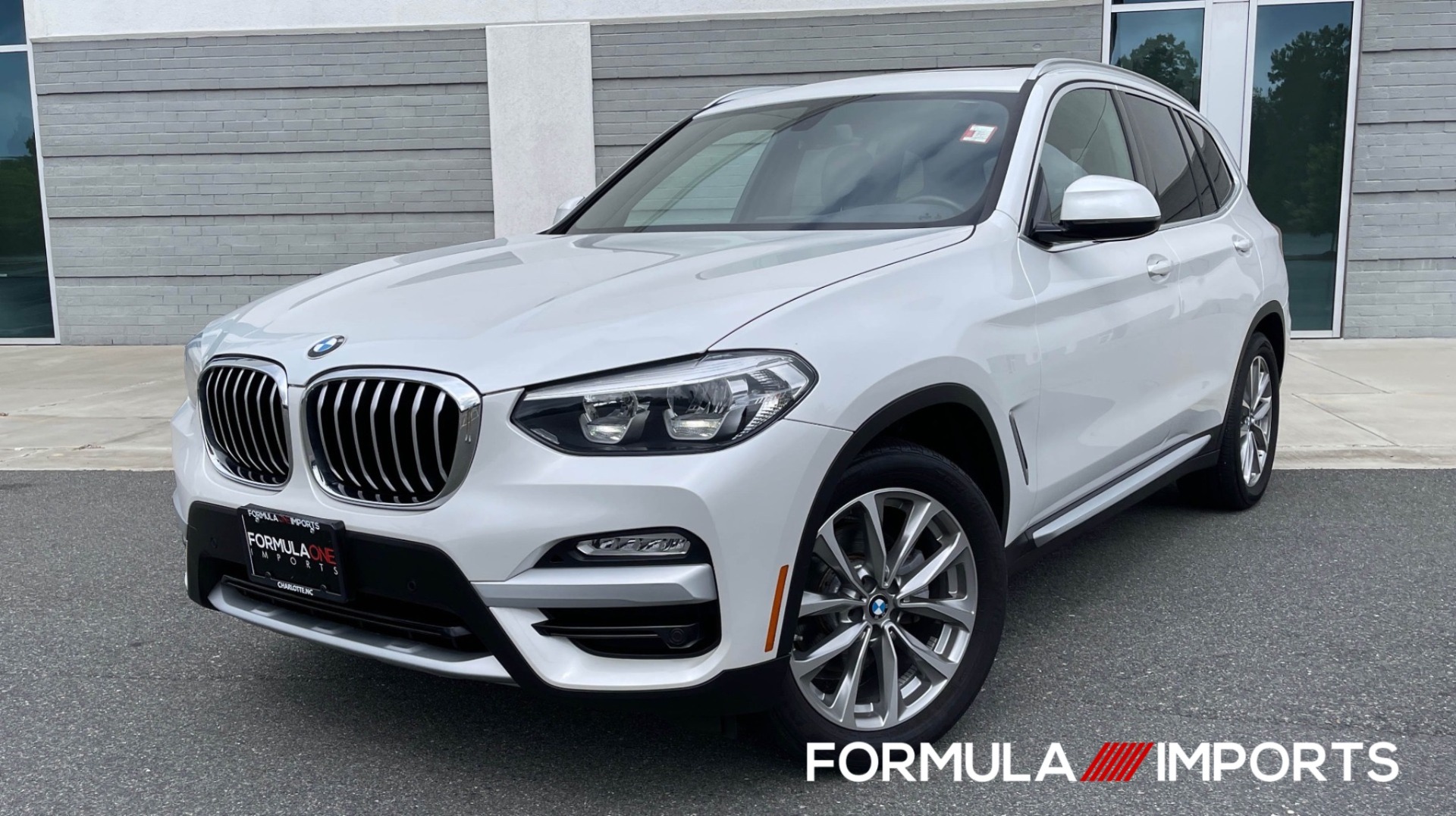 Used 2018 BMW X3 XDRIVE30I / NAV / PANO-ROOF / HTD STS / PARK DIST CNTRL / REARVIEW for sale Sold at Formula Imports in Charlotte NC 28227 1