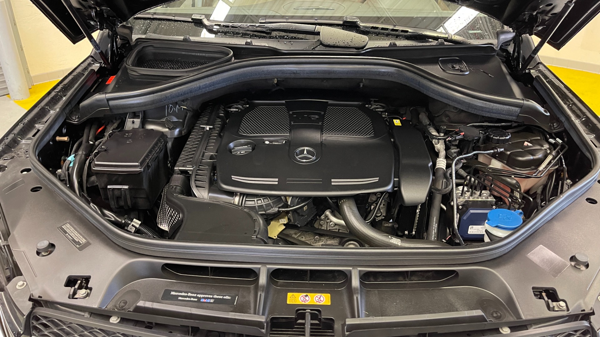 Used 2018 Mercedes-Benz GLE 350 4MATIC PREMIUM / NAV / PARK PILOT / BSA / H/K SND / SURROUND VIEW for sale Sold at Formula Imports in Charlotte NC 28227 16