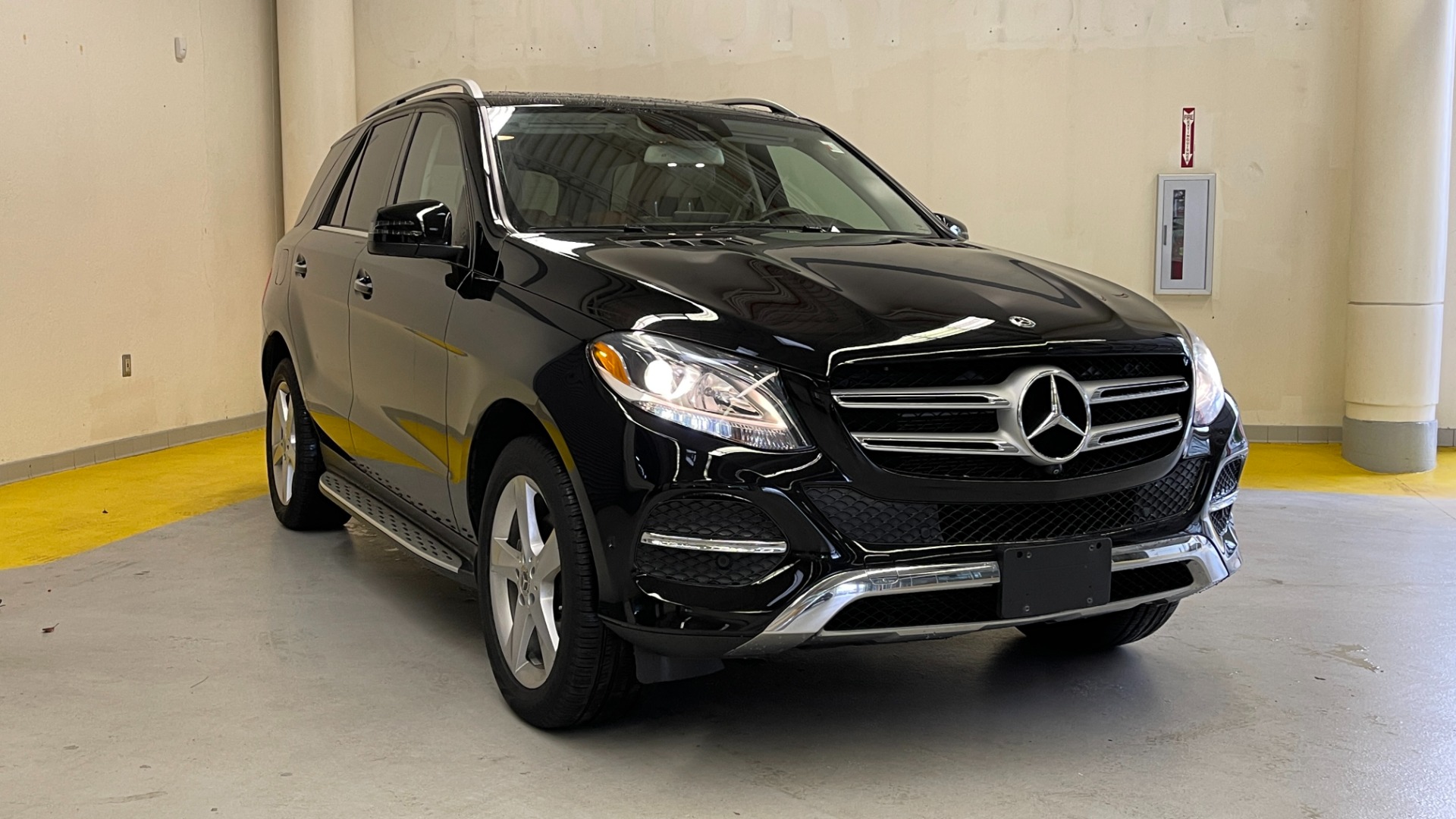 Used 2018 Mercedes-Benz GLE 350 4MATIC PREMIUM / NAV / PARK PILOT / BSA / H/K SND / SURROUND VIEW for sale Sold at Formula Imports in Charlotte NC 28227 2