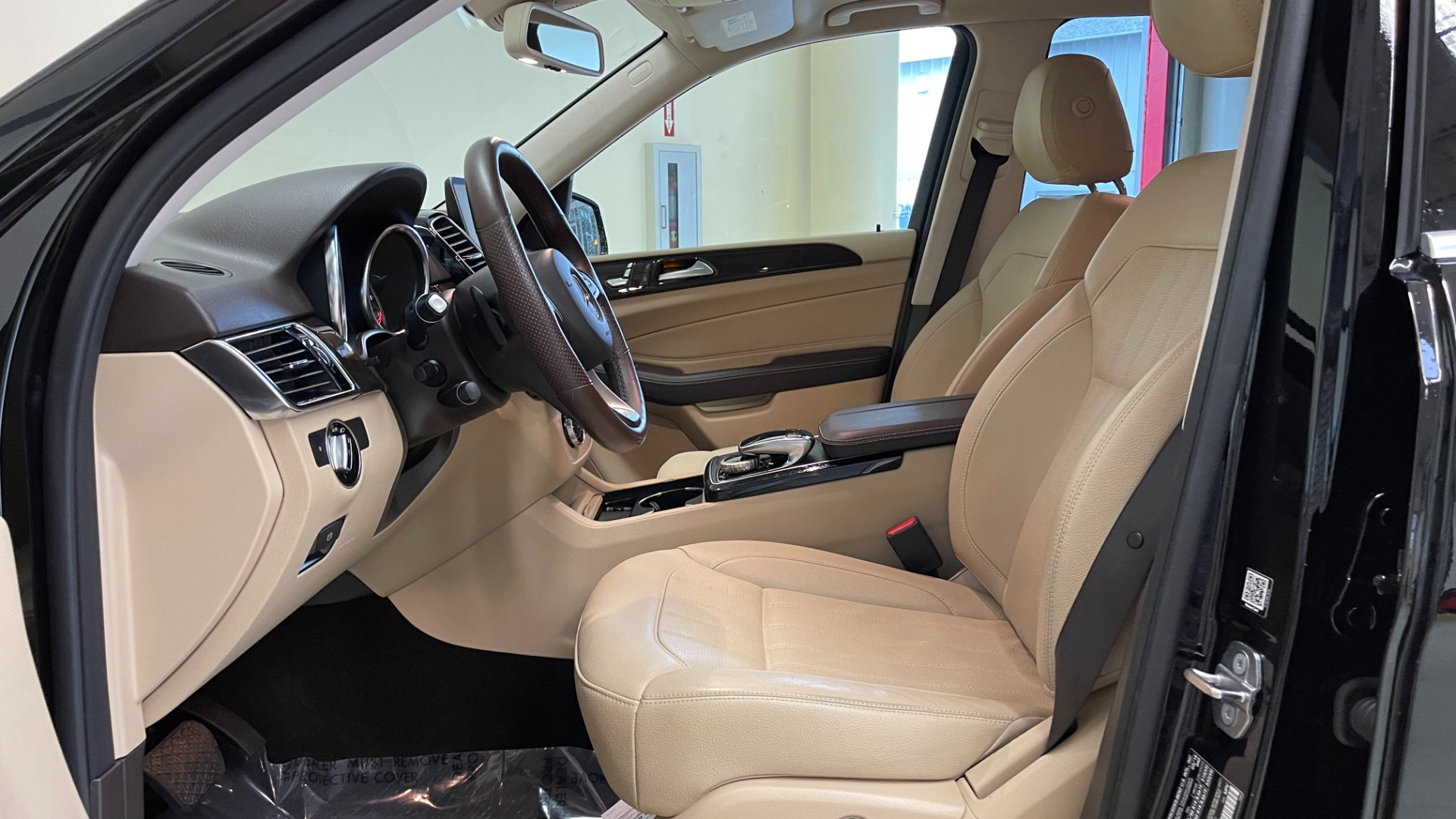 Used 2018 Mercedes-Benz GLE 350 4MATIC PREMIUM / NAV / PARK PILOT / BSA / H/K SND / SURROUND VIEW for sale Sold at Formula Imports in Charlotte NC 28227 27