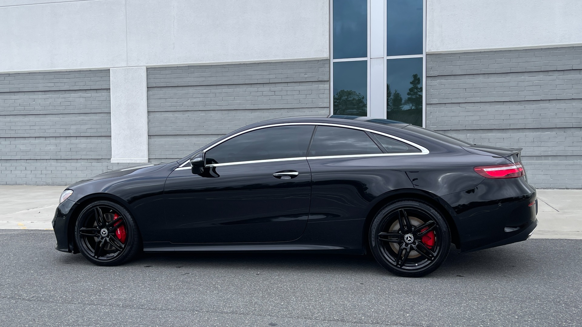 Used 2019 Mercedes-Benz E-CLASS E 450 PREMIUM / AMG LINE / PARK ASST / BSA / BURMESTER for sale Sold at Formula Imports in Charlotte NC 28227 3