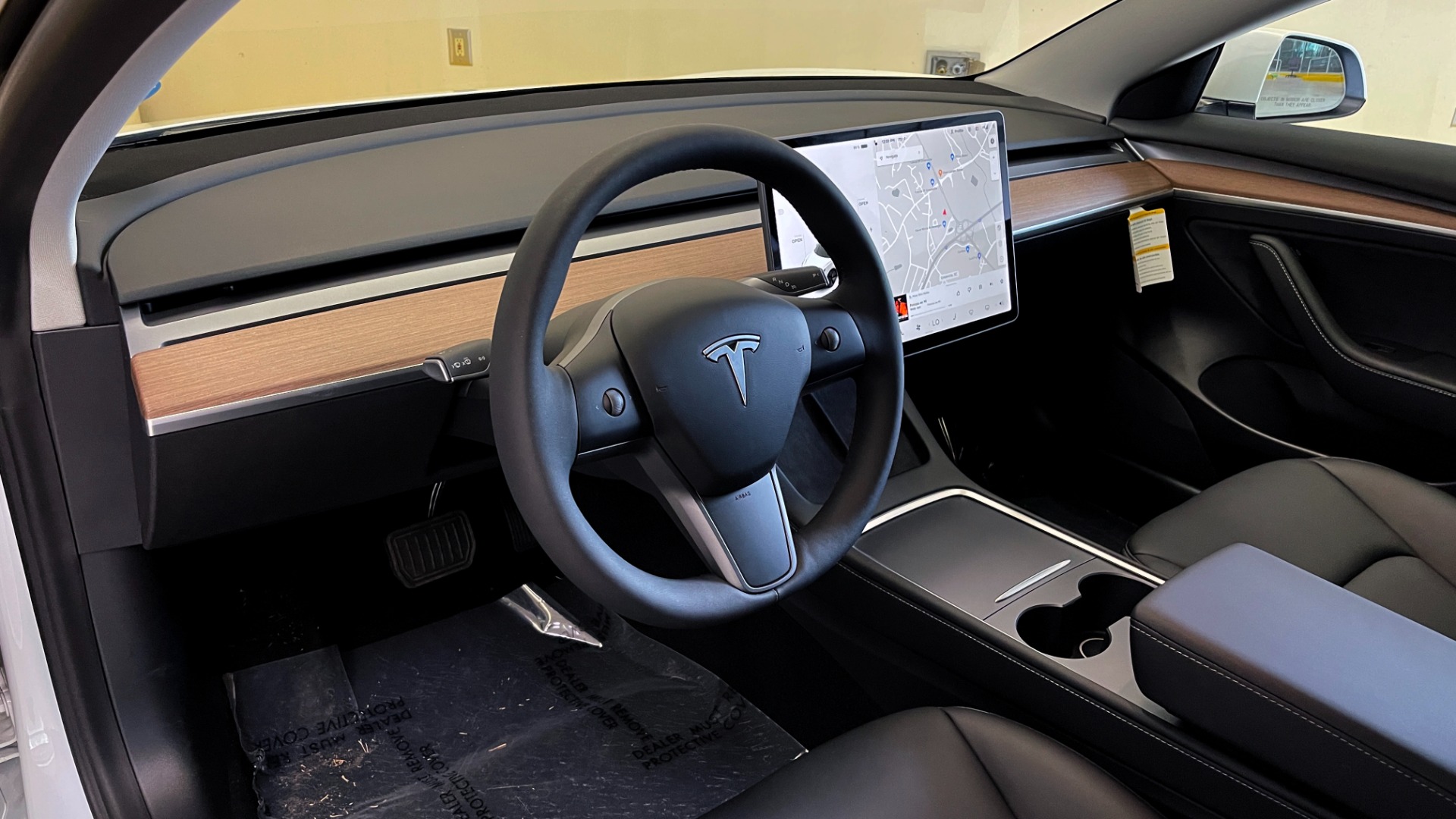 Used 2021 Tesla MODEL 3 STANDARD RANGE PLUS / NAV / REARVIEW for sale $49,595 at Formula Imports in Charlotte NC 28227 23
