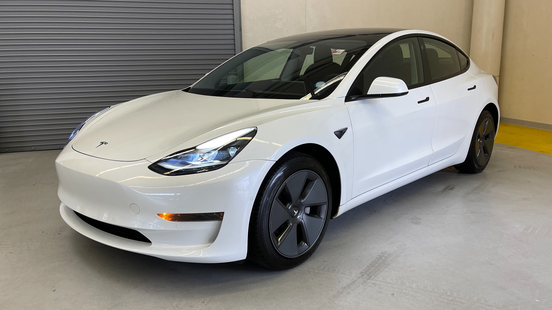 Used 2021 Tesla MODEL 3 STANDARD RANGE PLUS / NAV / REARVIEW for sale $49,595 at Formula Imports in Charlotte NC 28227 3
