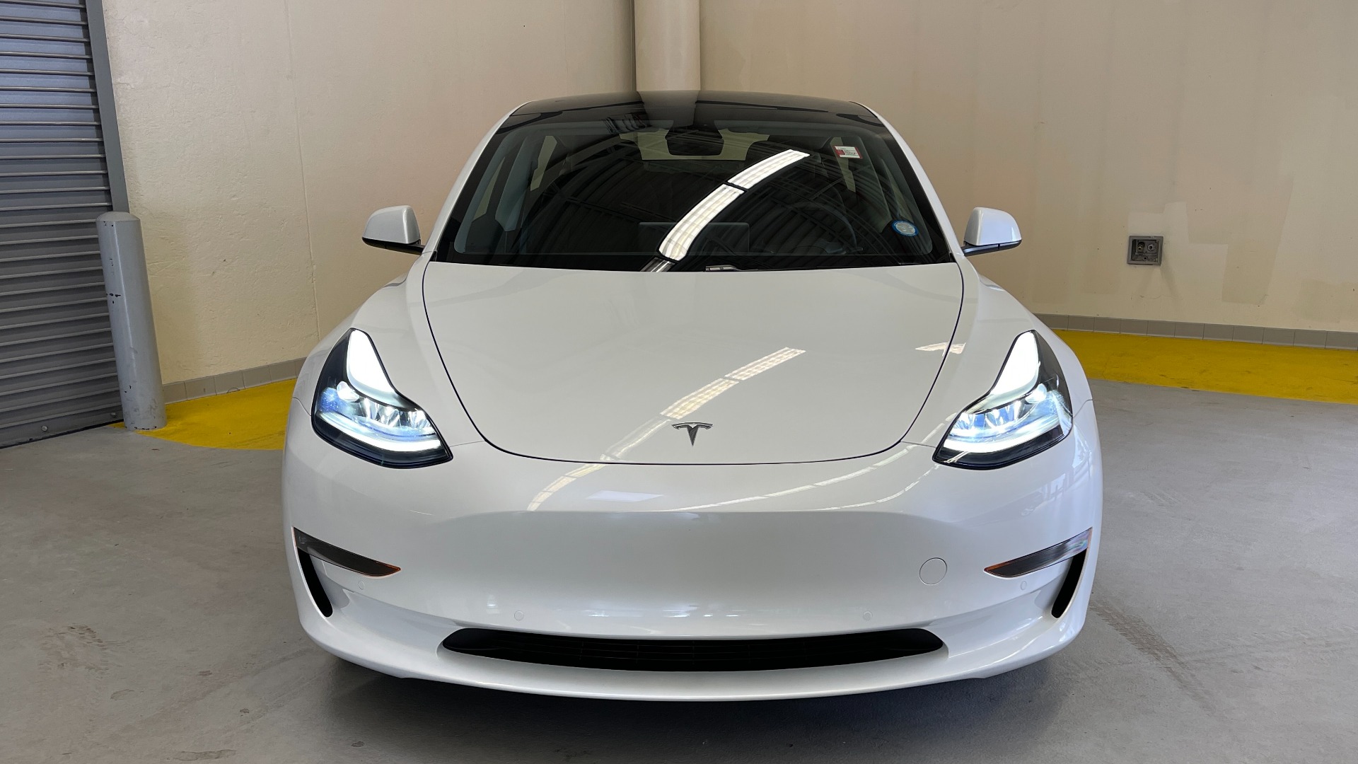 Used 2021 Tesla MODEL 3 STANDARD RANGE PLUS / NAV / REARVIEW for sale $49,595 at Formula Imports in Charlotte NC 28227 4