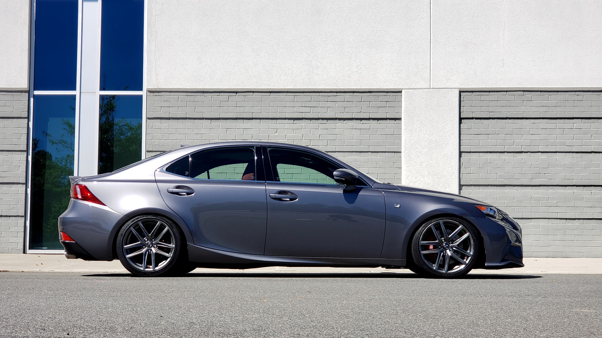 Used 2016 Lexus IS 200T F-SPORT SEDAN / SUNROOF / LCA / HTD & CLD SEATS / REARVIEW for sale Sold at Formula Imports in Charlotte NC 28227 13