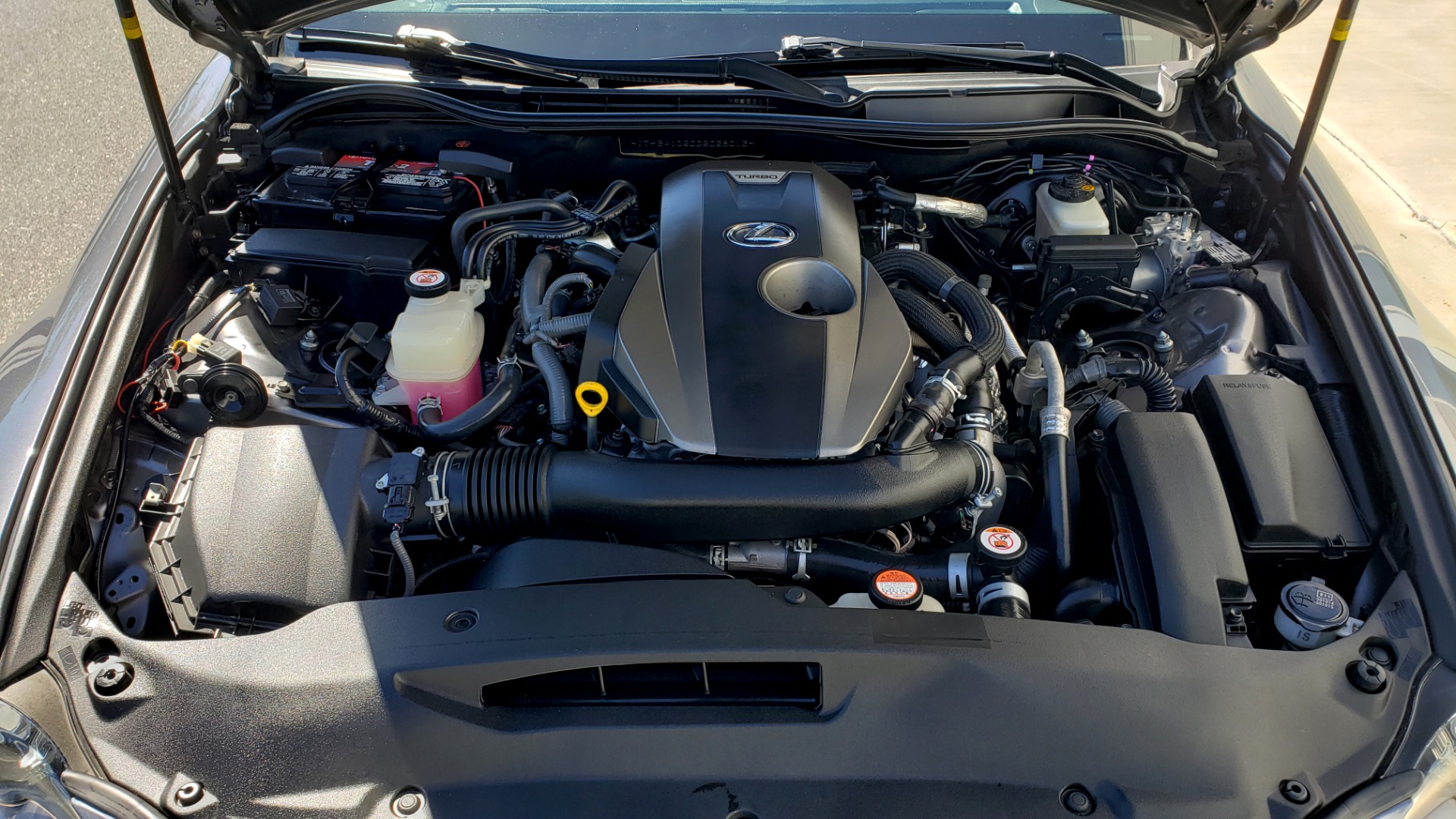 Used 2016 Lexus IS 200T F-SPORT SEDAN / SUNROOF / LCA / HTD & CLD SEATS / REARVIEW for sale Sold at Formula Imports in Charlotte NC 28227 16