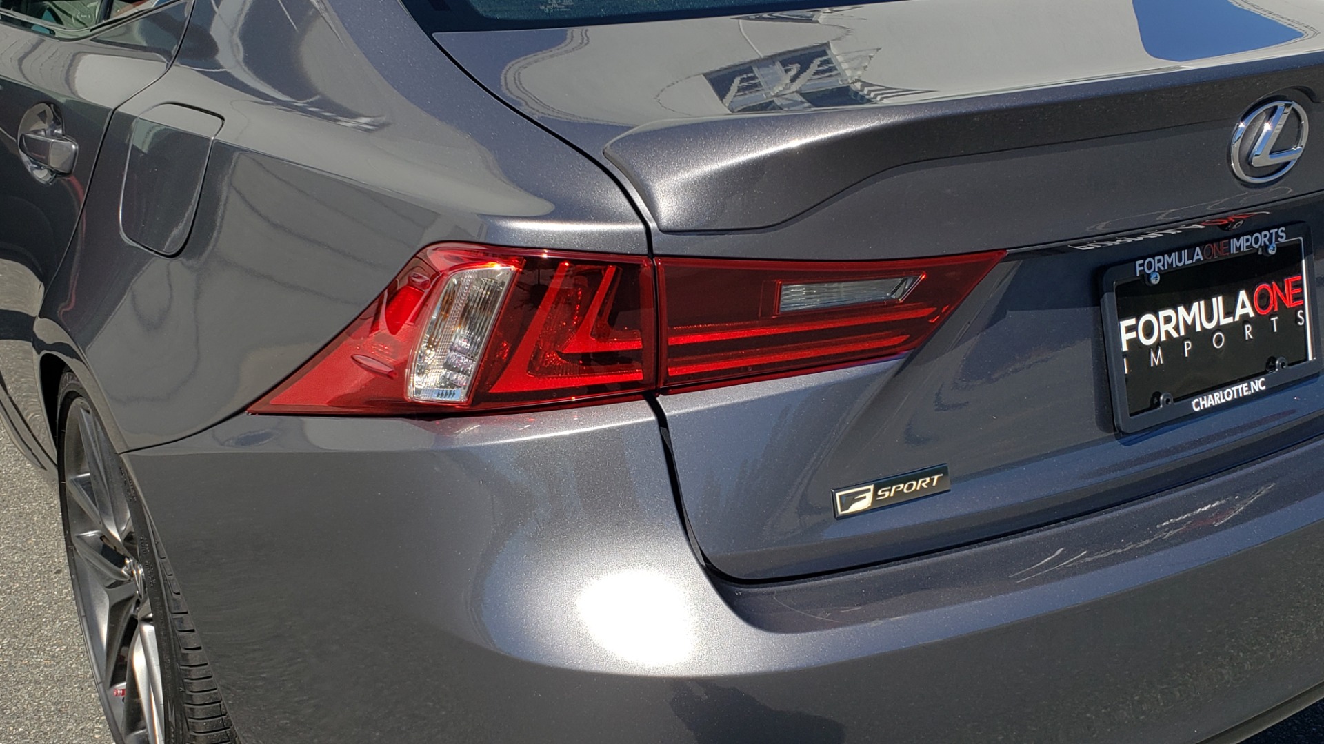 Used 2016 Lexus IS 200T F-SPORT SEDAN / SUNROOF / LCA / HTD & CLD SEATS / REARVIEW for sale Sold at Formula Imports in Charlotte NC 28227 31