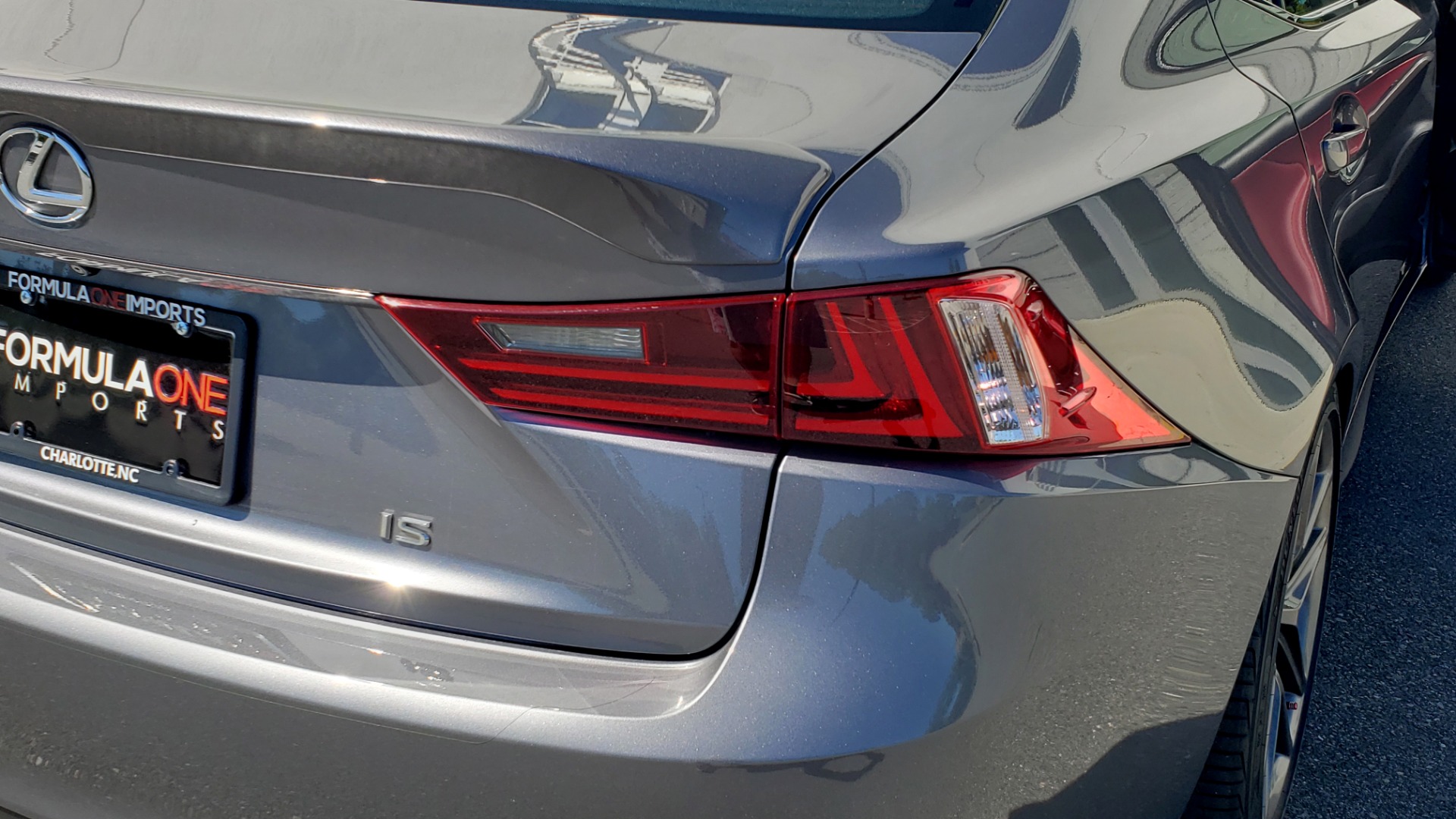Used 2016 Lexus IS 200T F-SPORT SEDAN / SUNROOF / LCA / HTD & CLD SEATS / REARVIEW for sale Sold at Formula Imports in Charlotte NC 28227 32