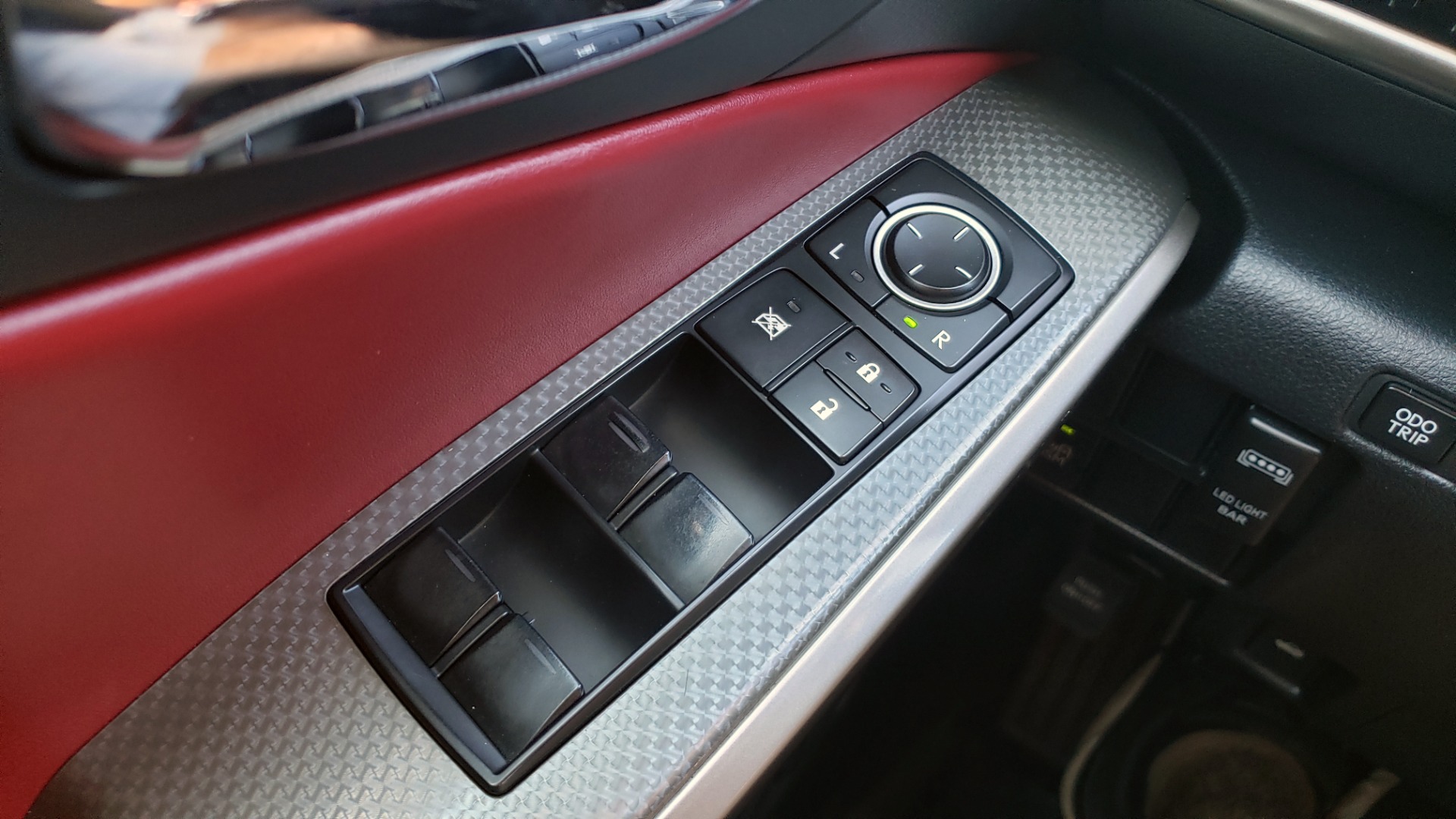 Used 2016 Lexus IS 200T F-SPORT SEDAN / SUNROOF / LCA / HTD & CLD SEATS / REARVIEW for sale Sold at Formula Imports in Charlotte NC 28227 44