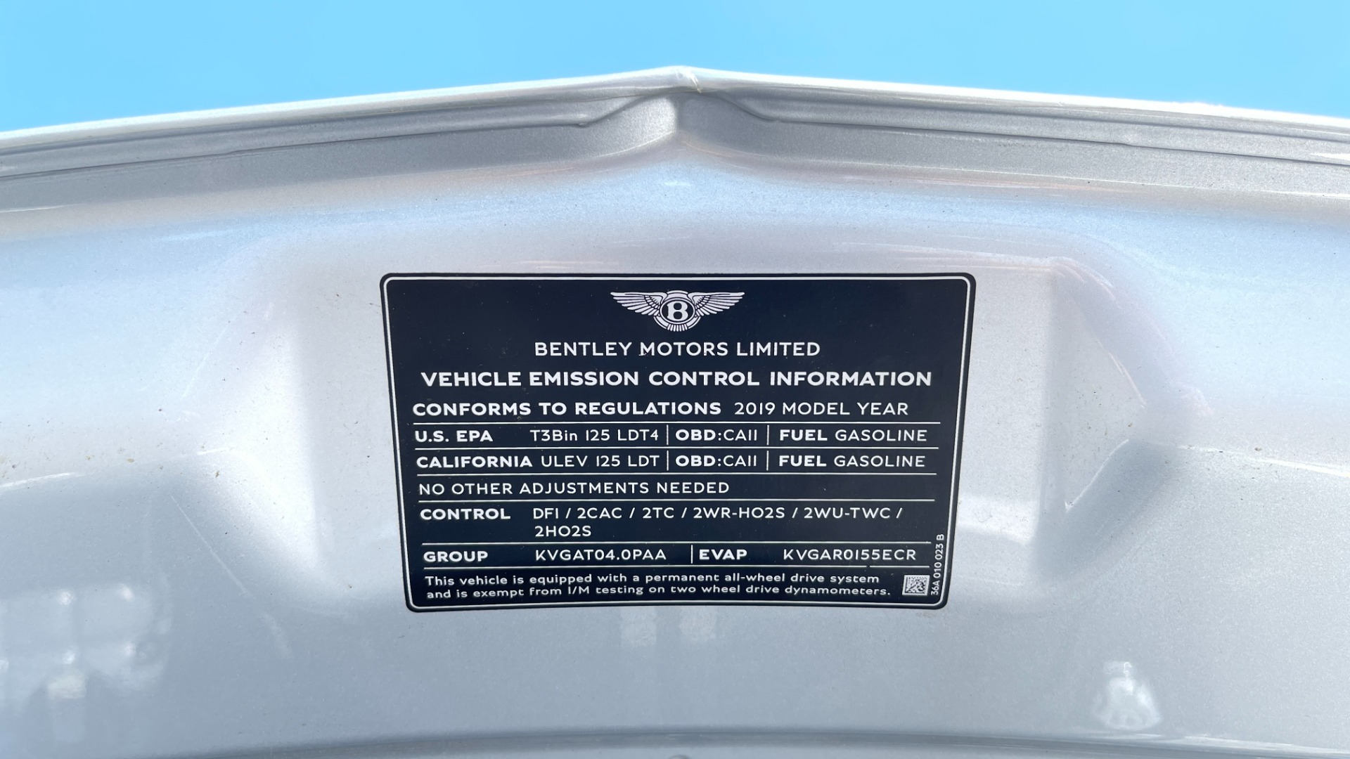 Used 2019 Bentley BENTAYGA V8 / AWD / NAV / SUNROOF / LED LIGHTING / PREMIUM AUDIO / REARVIEW for sale Sold at Formula Imports in Charlotte NC 28227 15