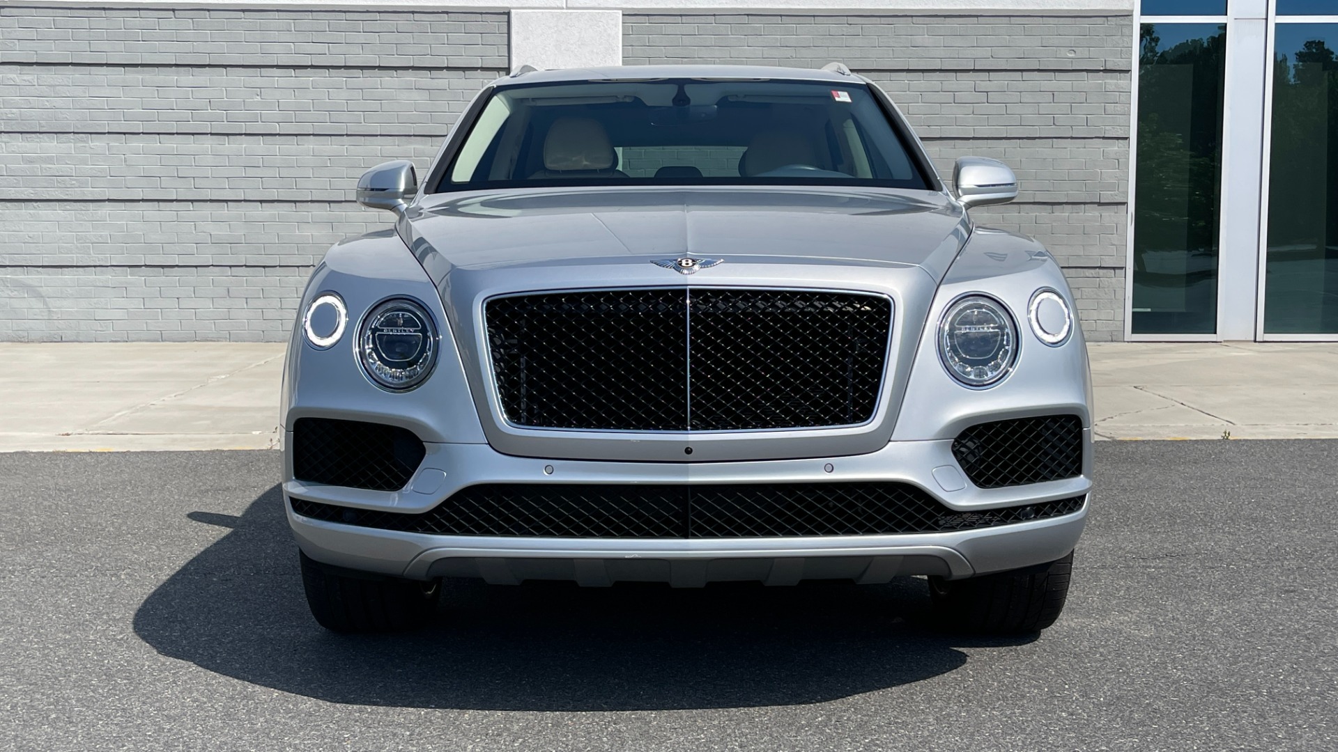 Used 2019 Bentley BENTAYGA V8 / AWD / NAV / SUNROOF / LED LIGHTING / PREMIUM AUDIO / REARVIEW for sale Sold at Formula Imports in Charlotte NC 28227 7