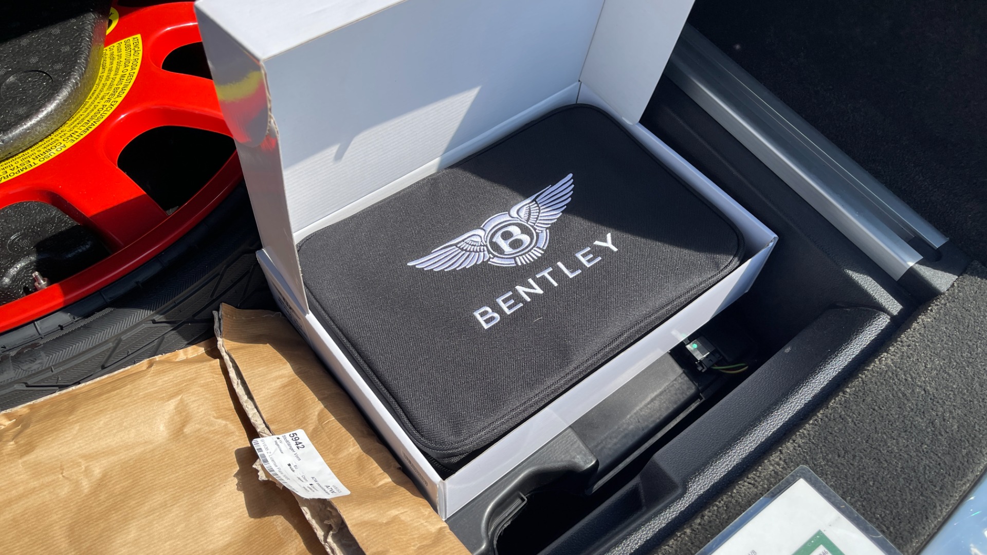 Used 2019 Bentley BENTAYGA V8 / AWD / NAV / SUNROOF / LED LIGHTING / PREMIUM AUDIO / REARVIEW for sale Sold at Formula Imports in Charlotte NC 28227 78