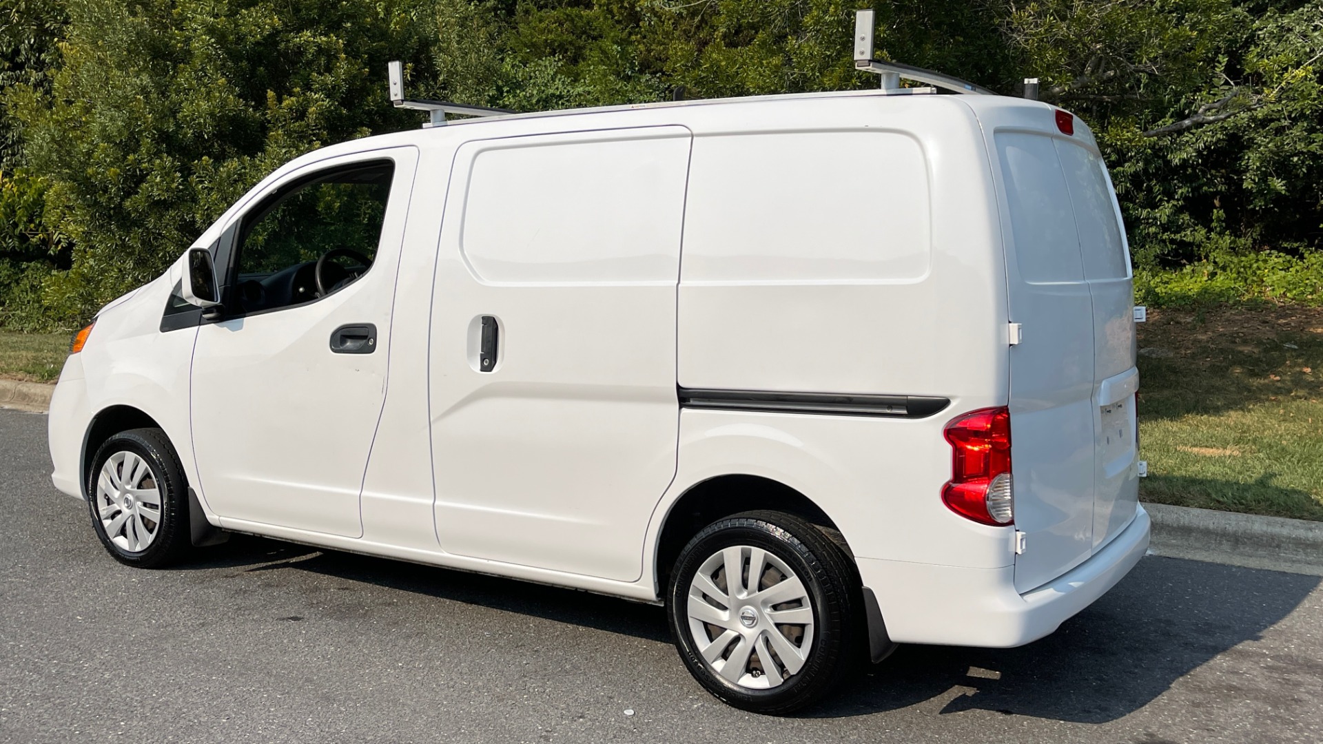 Used 2016 Nissan NV200 SV / WORK VAN / EXTERIOR APPEARANCE PKG / SPLASH GUARDS for sale Sold at Formula Imports in Charlotte NC 28227 2