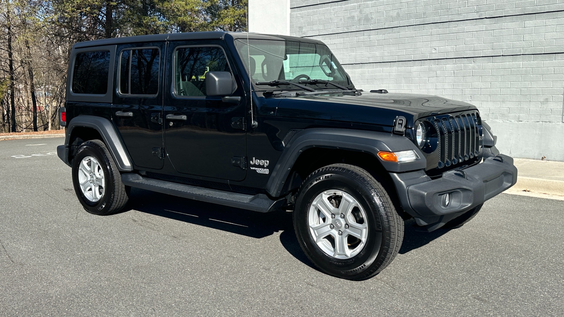 Used 2020 Jeep Wrangler Unlimited SPORT S / TECH PACKAGE / S PACKAGE / BLACK 3 PIECE HARD TOP for sale Sold at Formula Imports in Charlotte NC 28227 2