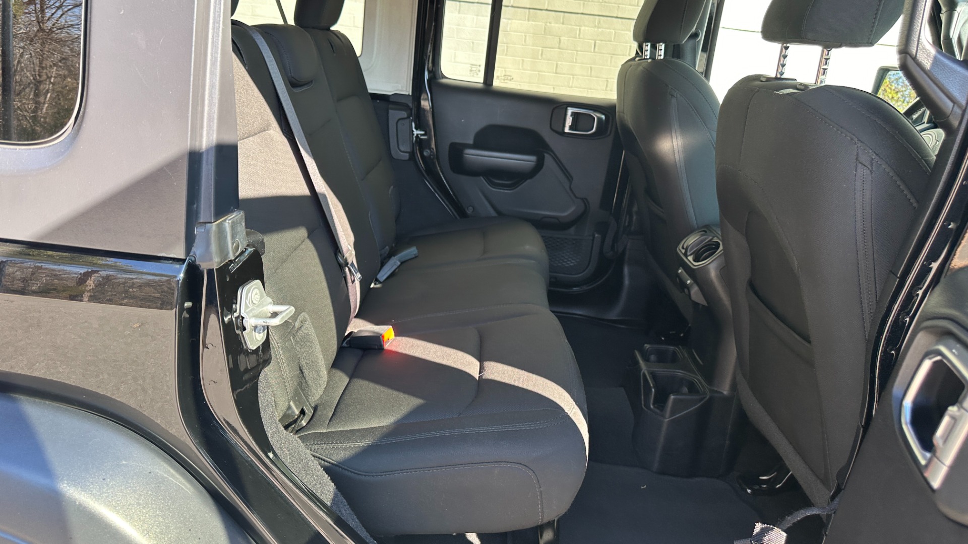 Used 2020 Jeep Wrangler Unlimited SPORT S / TECH PACKAGE / S PACKAGE / BLACK 3 PIECE HARD TOP for sale $25,995 at Formula Imports in Charlotte NC 28227 28