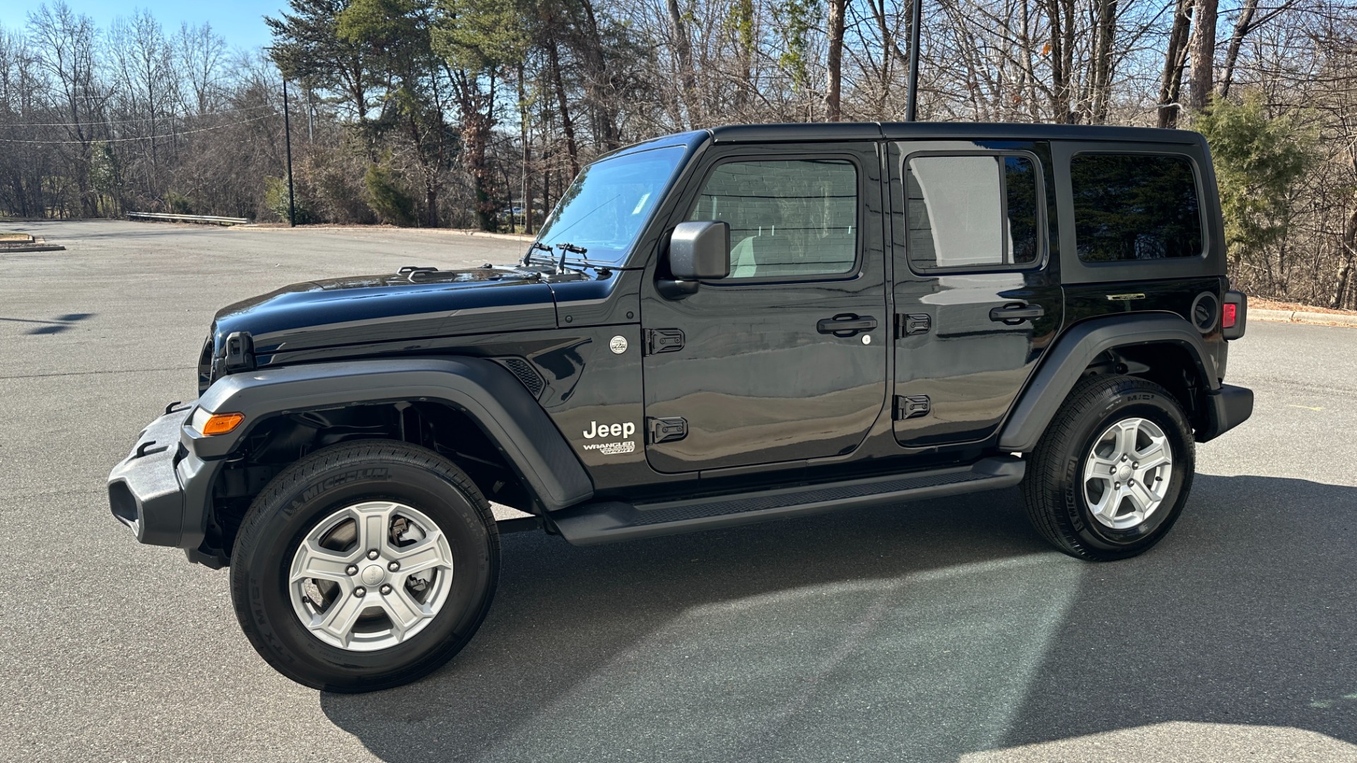Used 2020 Jeep Wrangler Unlimited SPORT S / TECH PACKAGE / S PACKAGE / BLACK 3 PIECE HARD TOP for sale $25,995 at Formula Imports in Charlotte NC 28227 6
