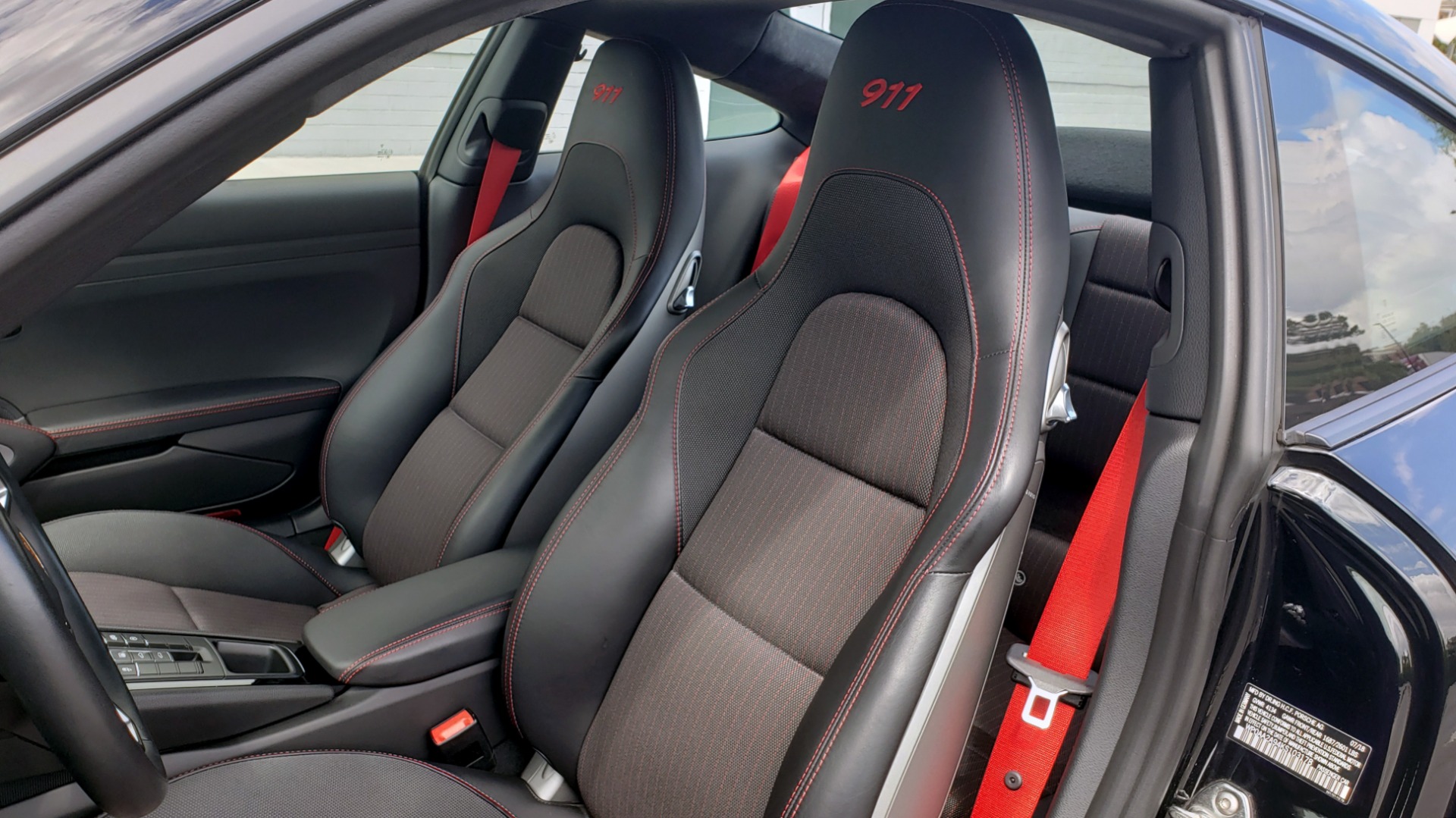 Used 2019 Porsche 911 CARRERA T / 3.0L H6 / MANUAL / PREMIUM / NAV / BOSE / SUNROOF / REARVIEW for sale Sold at Formula Imports in Charlotte NC 28227 15