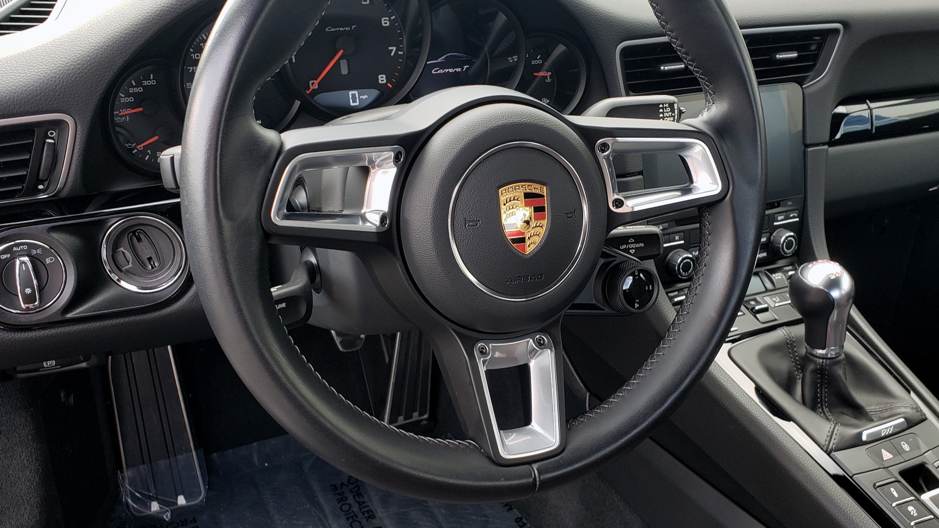 Used 2019 Porsche 911 CARRERA T / 3.0L H6 / MANUAL / PREMIUM / NAV / BOSE / SUNROOF / REARVIEW for sale Sold at Formula Imports in Charlotte NC 28227 21