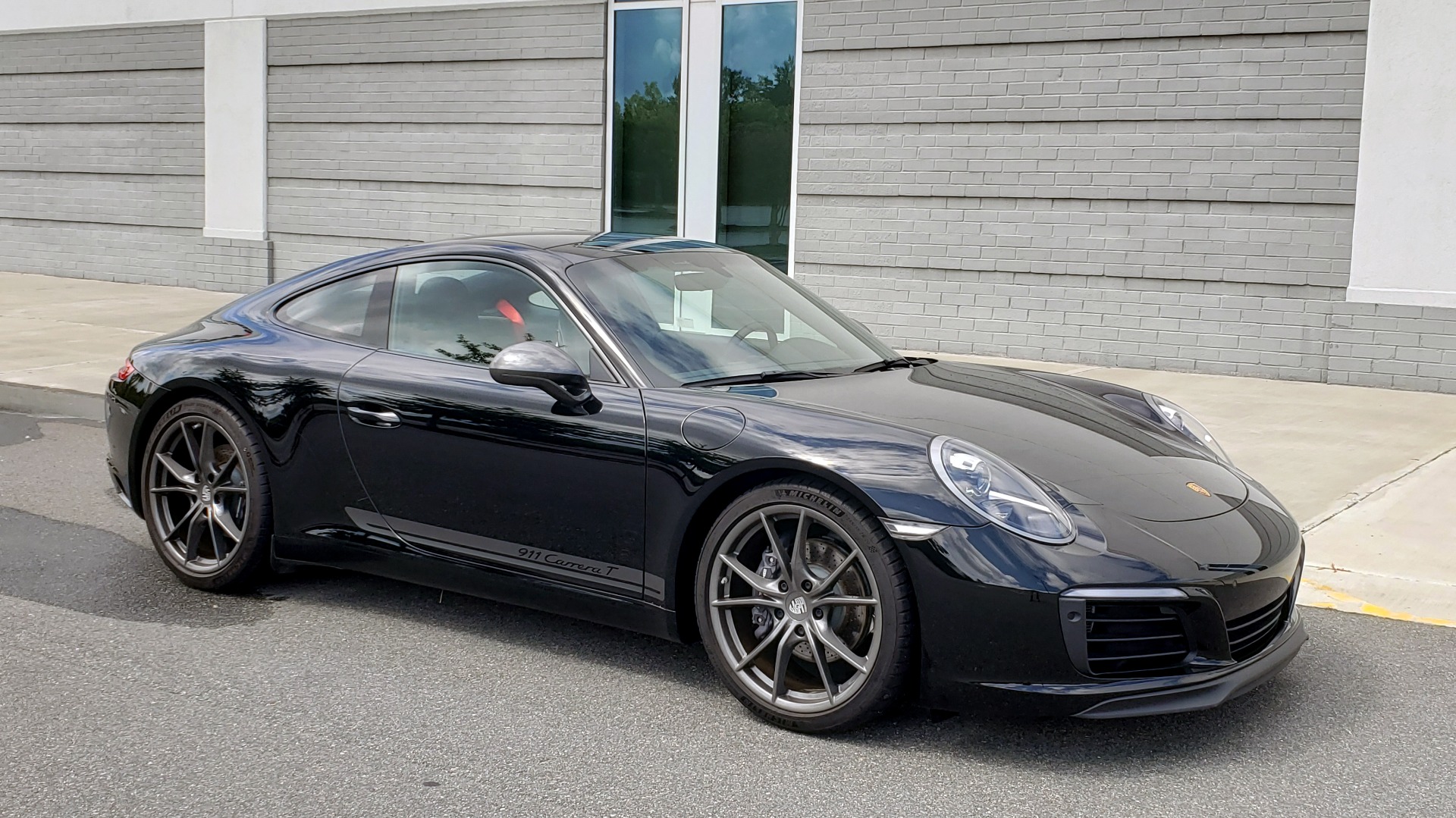 Used 2019 Porsche 911 CARRERA T / 3.0L H6 / MANUAL / PREMIUM / NAV / BOSE / SUNROOF / REARVIEW for sale Sold at Formula Imports in Charlotte NC 28227 8