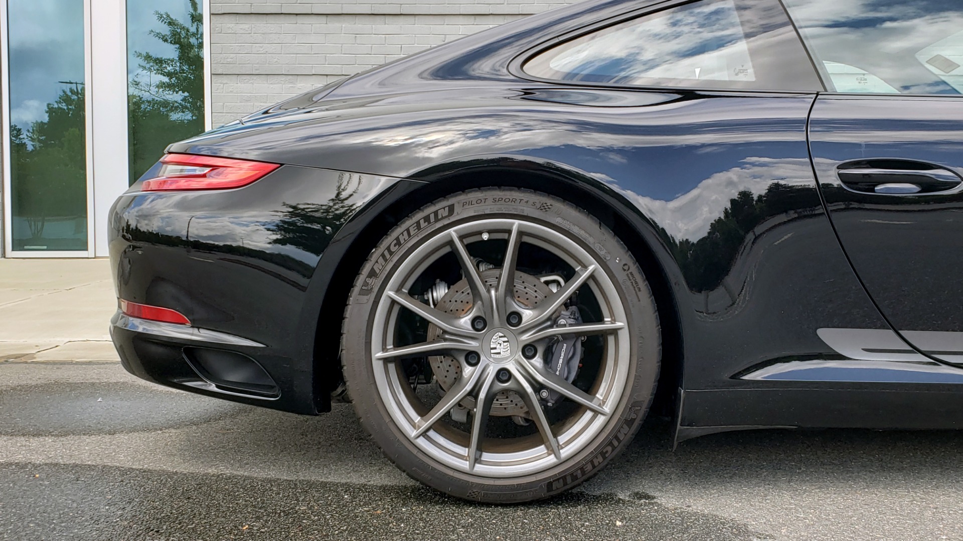 Used 2019 Porsche 911 CARRERA T / 3.0L H6 / MANUAL / PREMIUM / NAV / BOSE / SUNROOF / REARVIEW for sale Sold at Formula Imports in Charlotte NC 28227 82