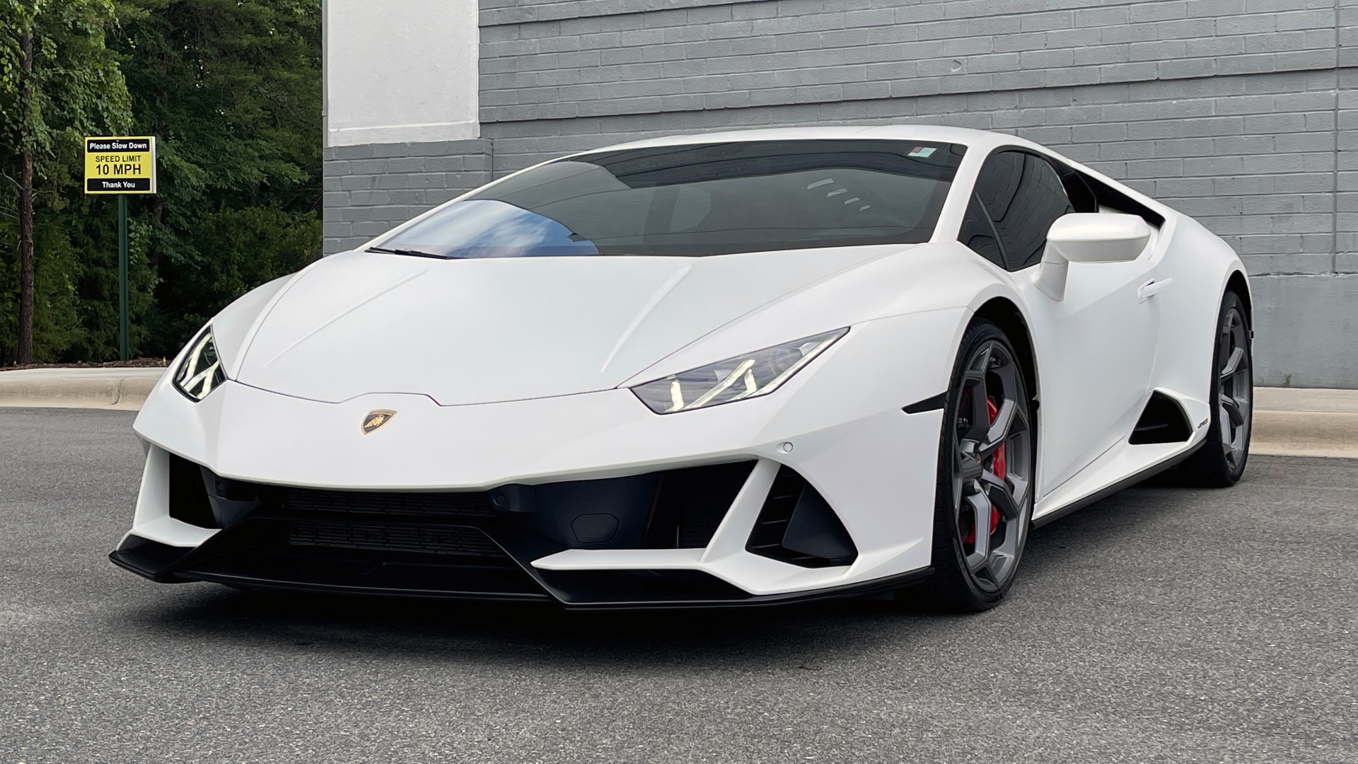 Used 2020 Lamborghini HURACAN EVO LP640-4 5.2L V10 630HP / 7-SPD AUTO / AWD / NAVIGATION / CAMERA for sale Sold at Formula Imports in Charlotte NC 28227 10