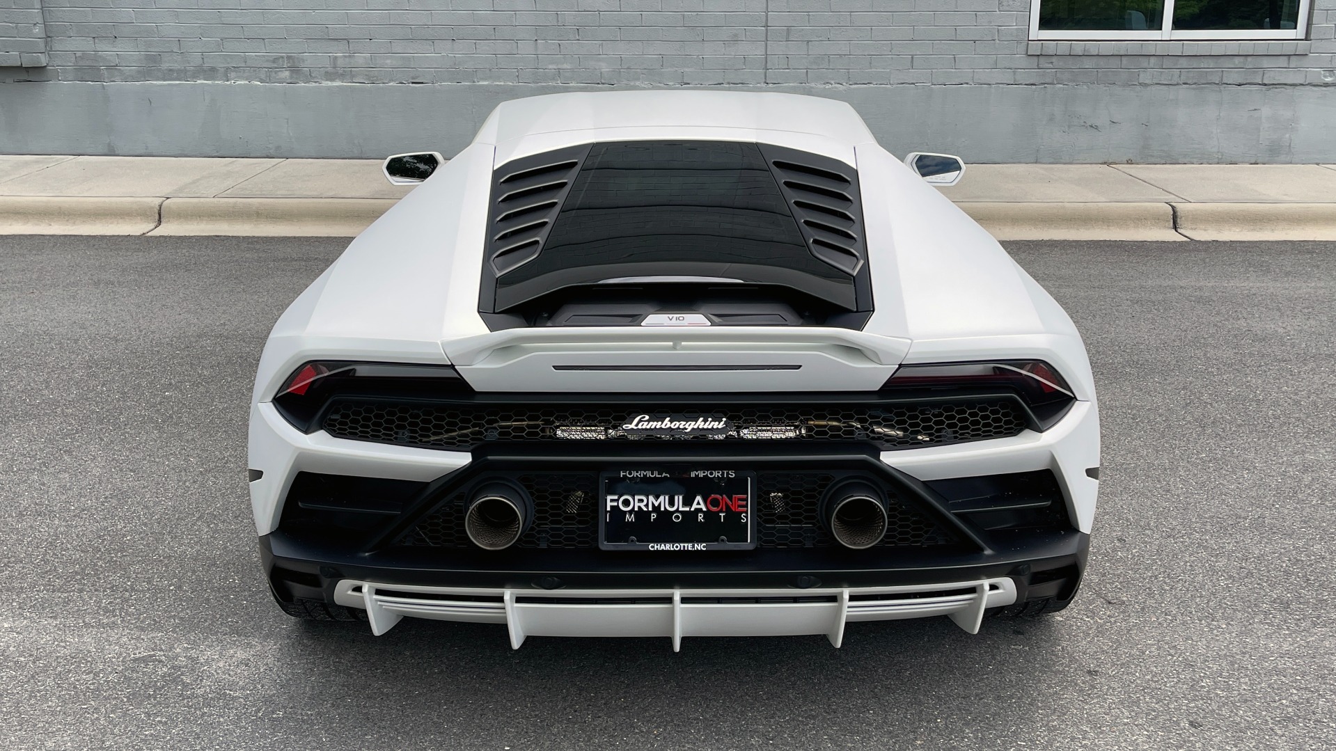 Used 2020 Lamborghini HURACAN EVO LP640-4 5.2L V10 630HP / 7-SPD AUTO / AWD / NAVIGATION / CAMERA for sale $339,000 at Formula Imports in Charlotte NC 28227 11