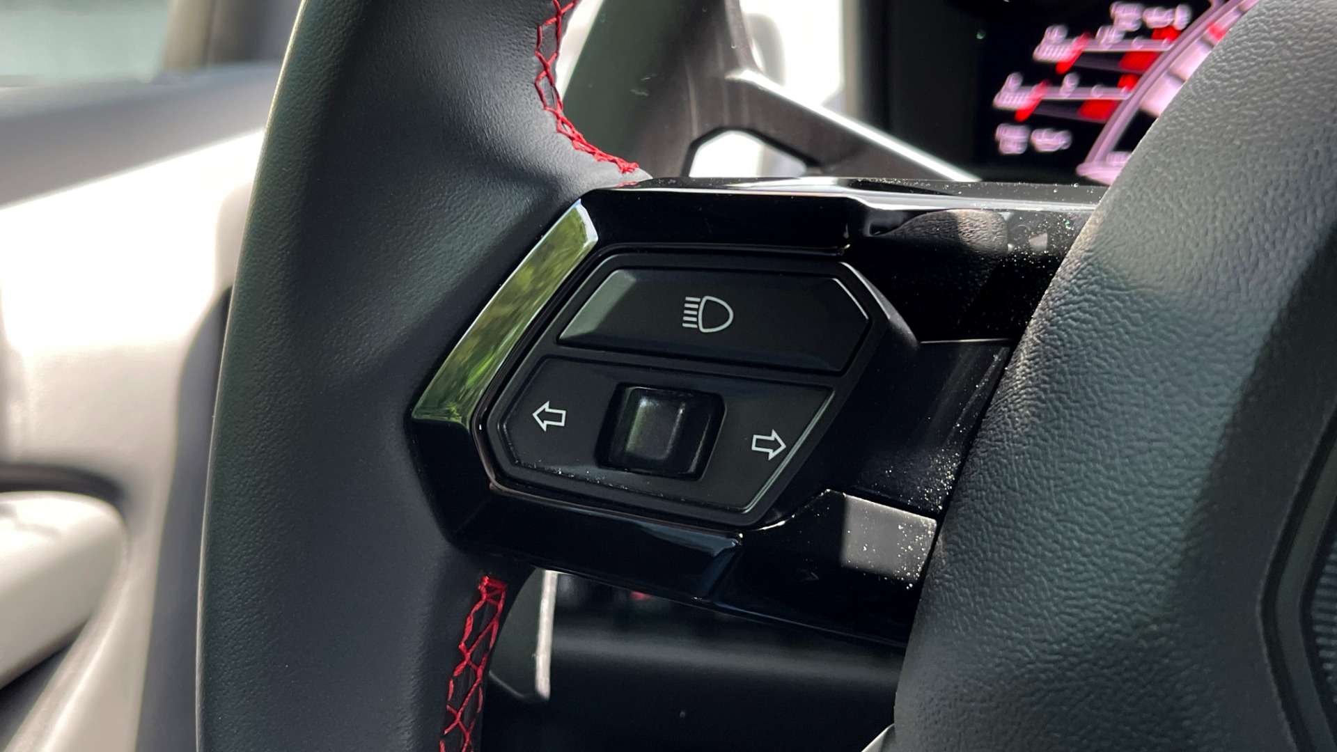 Used 2020 Lamborghini HURACAN EVO LP640-4 5.2L V10 630HP / 7-SPD AUTO / AWD / NAVIGATION / CAMERA for sale Sold at Formula Imports in Charlotte NC 28227 40