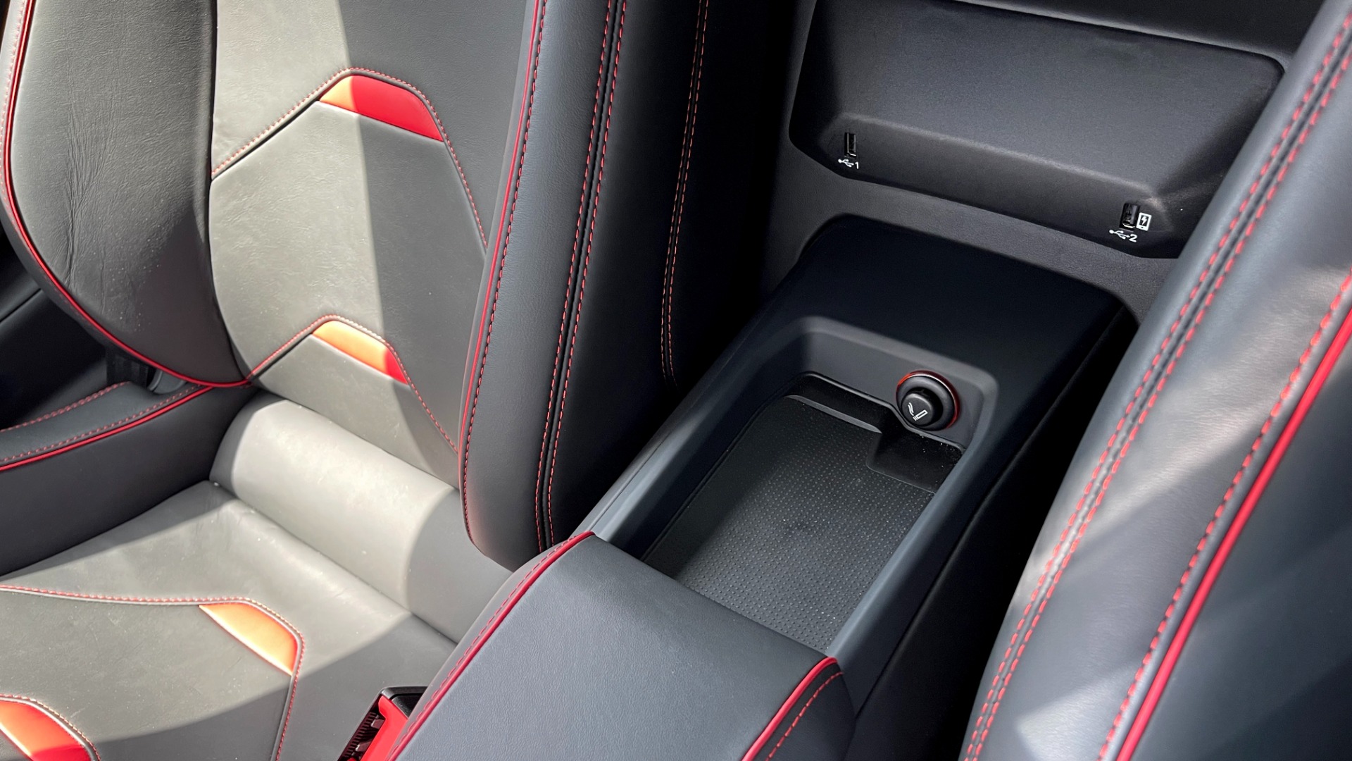 Used 2020 Lamborghini HURACAN EVO LP640-4 5.2L V10 630HP / 7-SPD AUTO / AWD / NAVIGATION / CAMERA for sale Sold at Formula Imports in Charlotte NC 28227 46