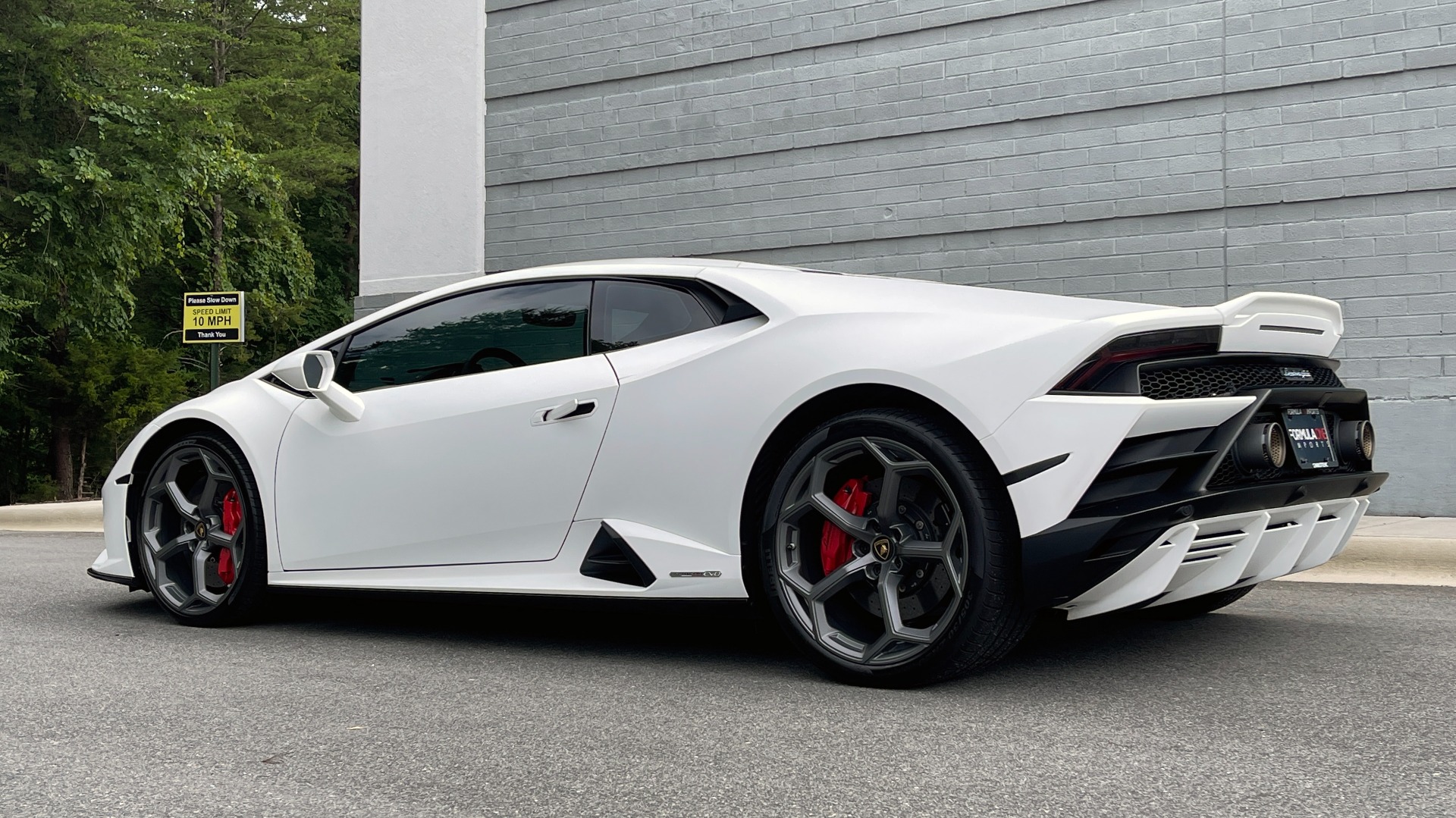 Used 2020 Lamborghini HURACAN EVO LP640-4 5.2L V10 630HP / 7-SPD AUTO / AWD / NAVIGATION / CAMERA for sale Sold at Formula Imports in Charlotte NC 28227 5