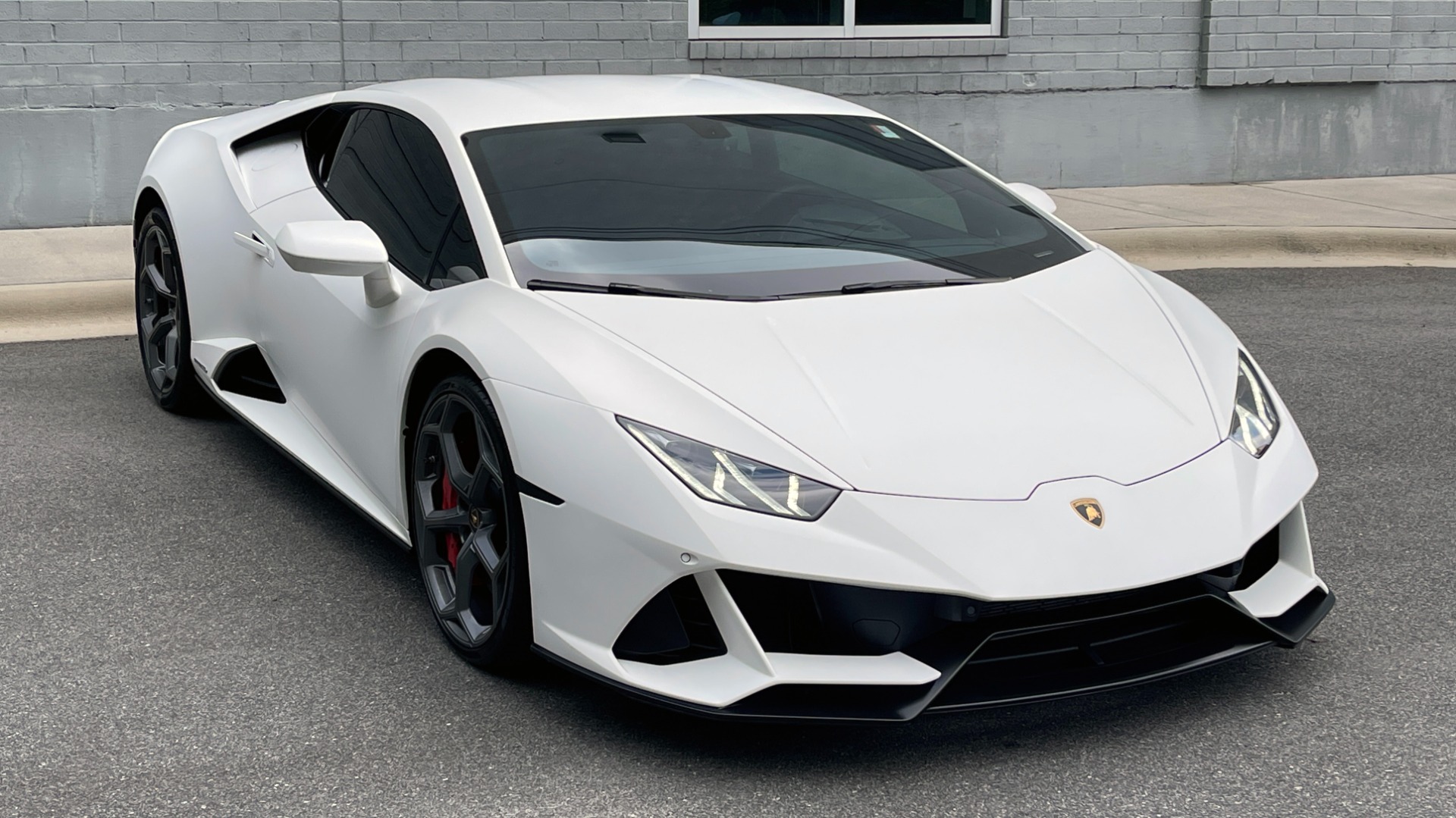 Used 2020 Lamborghini HURACAN EVO LP640-4 5.2L V10 630HP / 7-SPD AUTO / AWD / NAVIGATION / CAMERA for sale Sold at Formula Imports in Charlotte NC 28227 9