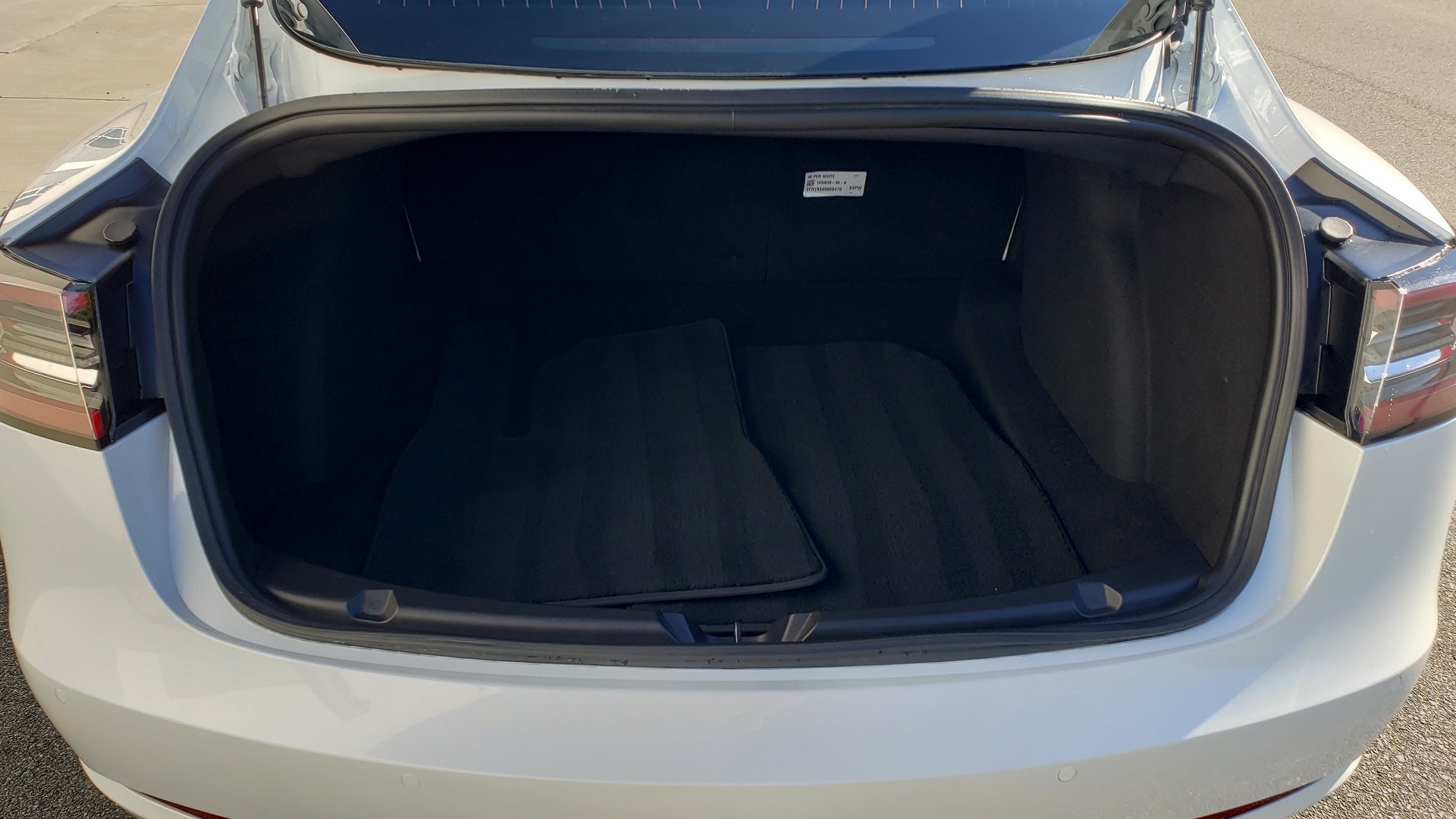 Used 2020 Tesla MODEL 3 PERFORMANCE / AWD / NAV / DUAL-SUNROOF / RERVIEW for sale Sold at Formula Imports in Charlotte NC 28227 17