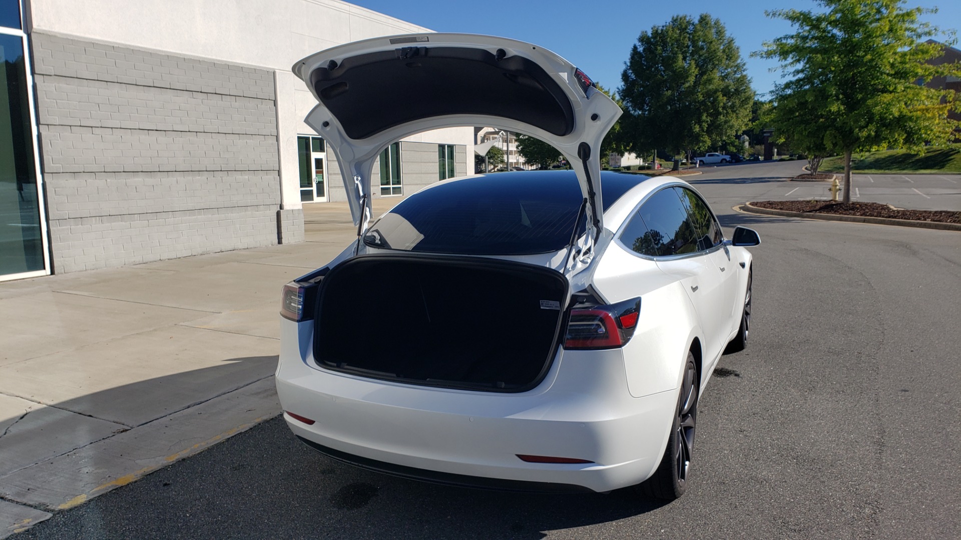 Used 2020 Tesla MODEL 3 PERFORMANCE / AWD / NAV / DUAL-SUNROOF / RERVIEW for sale Sold at Formula Imports in Charlotte NC 28227 20