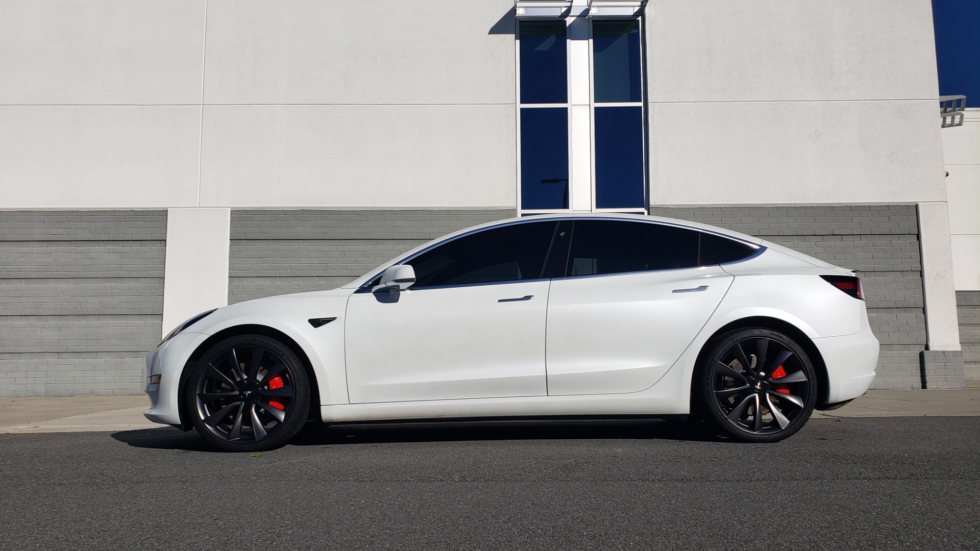 Used 2020 Tesla MODEL 3 PERFORMANCE / AWD / NAV / DUAL-SUNROOF / RERVIEW for sale Sold at Formula Imports in Charlotte NC 28227 5