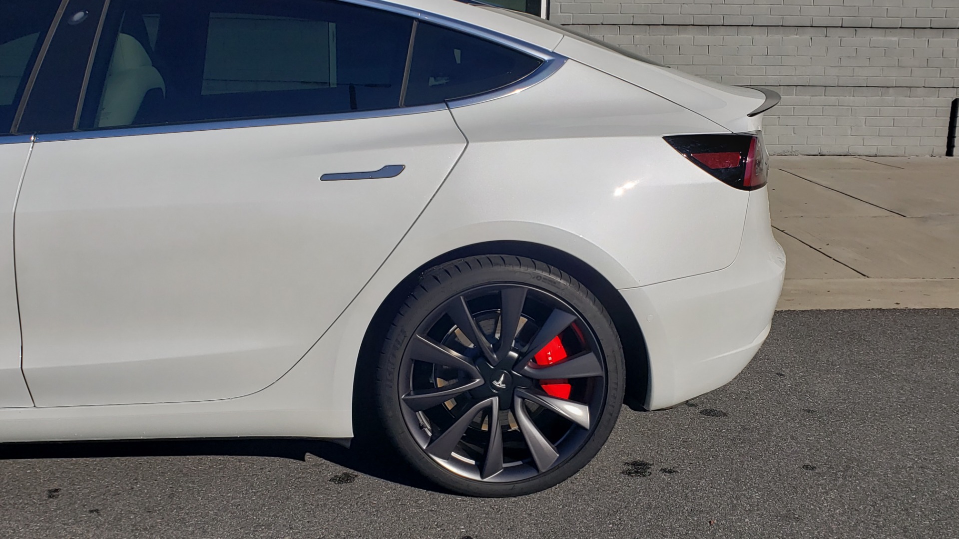 Used 2020 Tesla MODEL 3 PERFORMANCE / AWD / NAV / DUAL-SUNROOF / RERVIEW for sale Sold at Formula Imports in Charlotte NC 28227 72