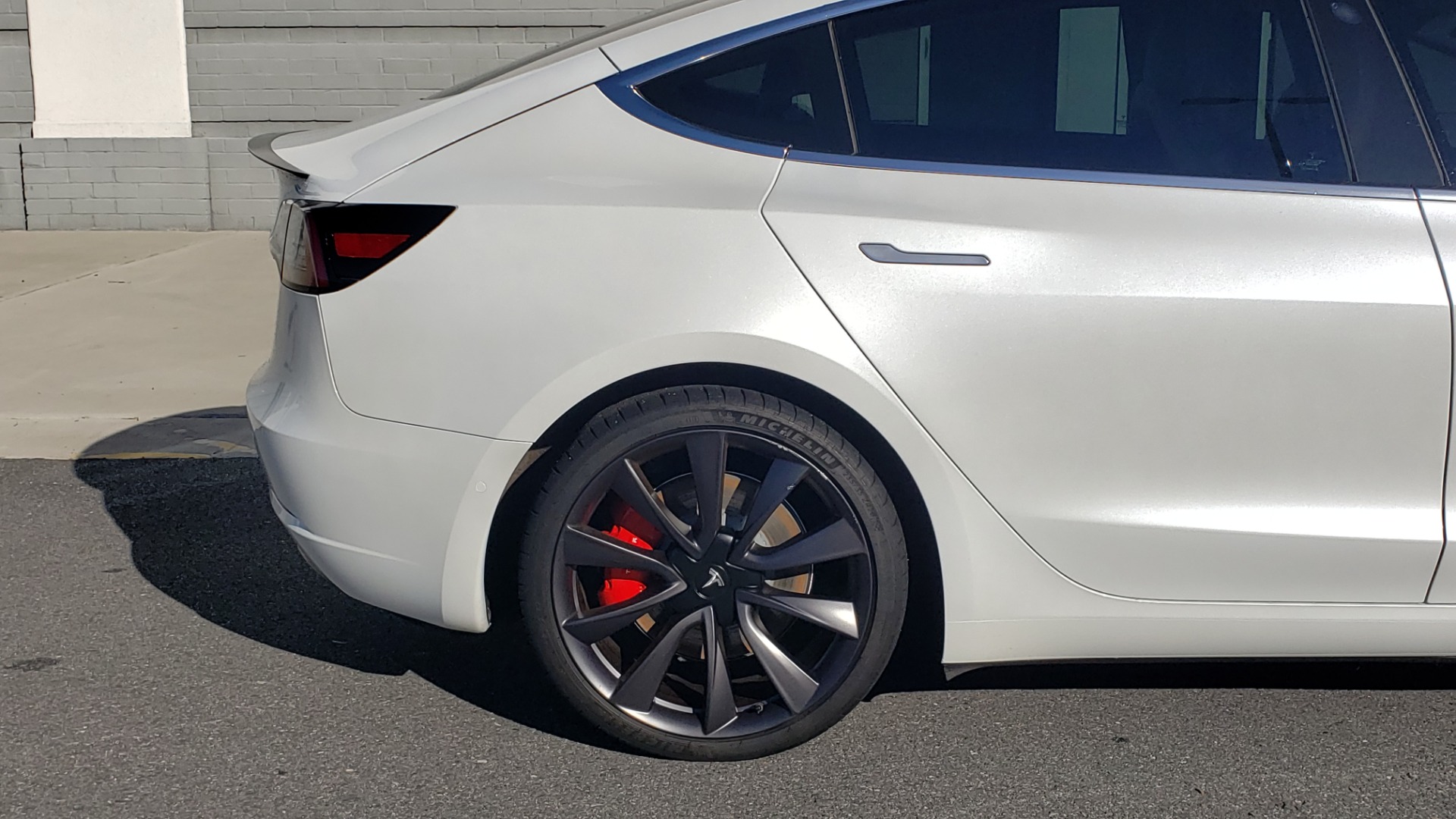 Used 2020 Tesla MODEL 3 PERFORMANCE / AWD / NAV / DUAL-SUNROOF / RERVIEW for sale Sold at Formula Imports in Charlotte NC 28227 73