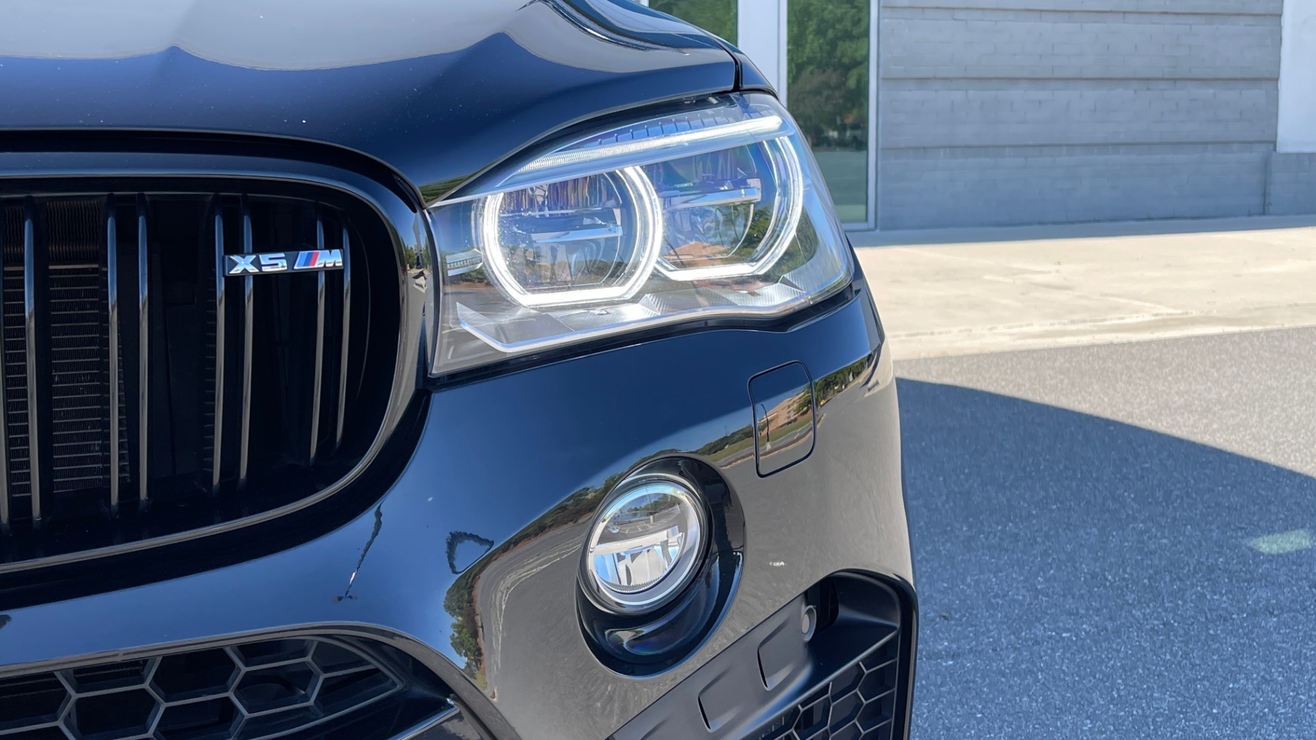 Used 2018 BMW X5 M EXECUTIVE PKG / NAV / SUNROOF / BLIND SPOT / LANE DEPART / CAMERAS for sale Sold at Formula Imports in Charlotte NC 28227 12