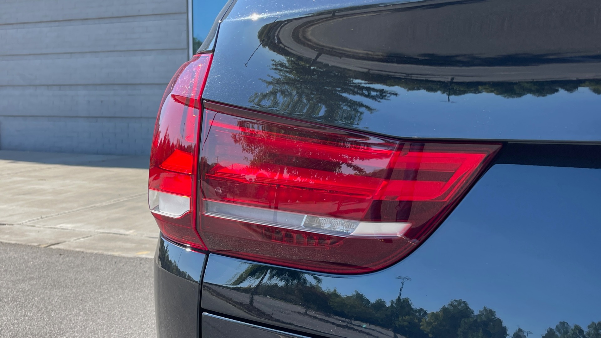 Used 2018 BMW X5 M EXECUTIVE PKG / NAV / SUNROOF / BLIND SPOT / LANE DEPART / CAMERAS for sale Sold at Formula Imports in Charlotte NC 28227 22