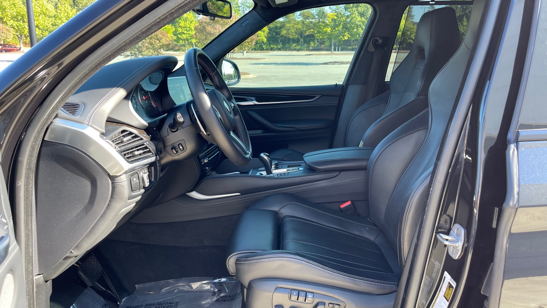 Used 2018 BMW X5 M EXECUTIVE PKG / NAV / SUNROOF / BLIND SPOT / LANE DEPART / CAMERAS for sale Sold at Formula Imports in Charlotte NC 28227 27